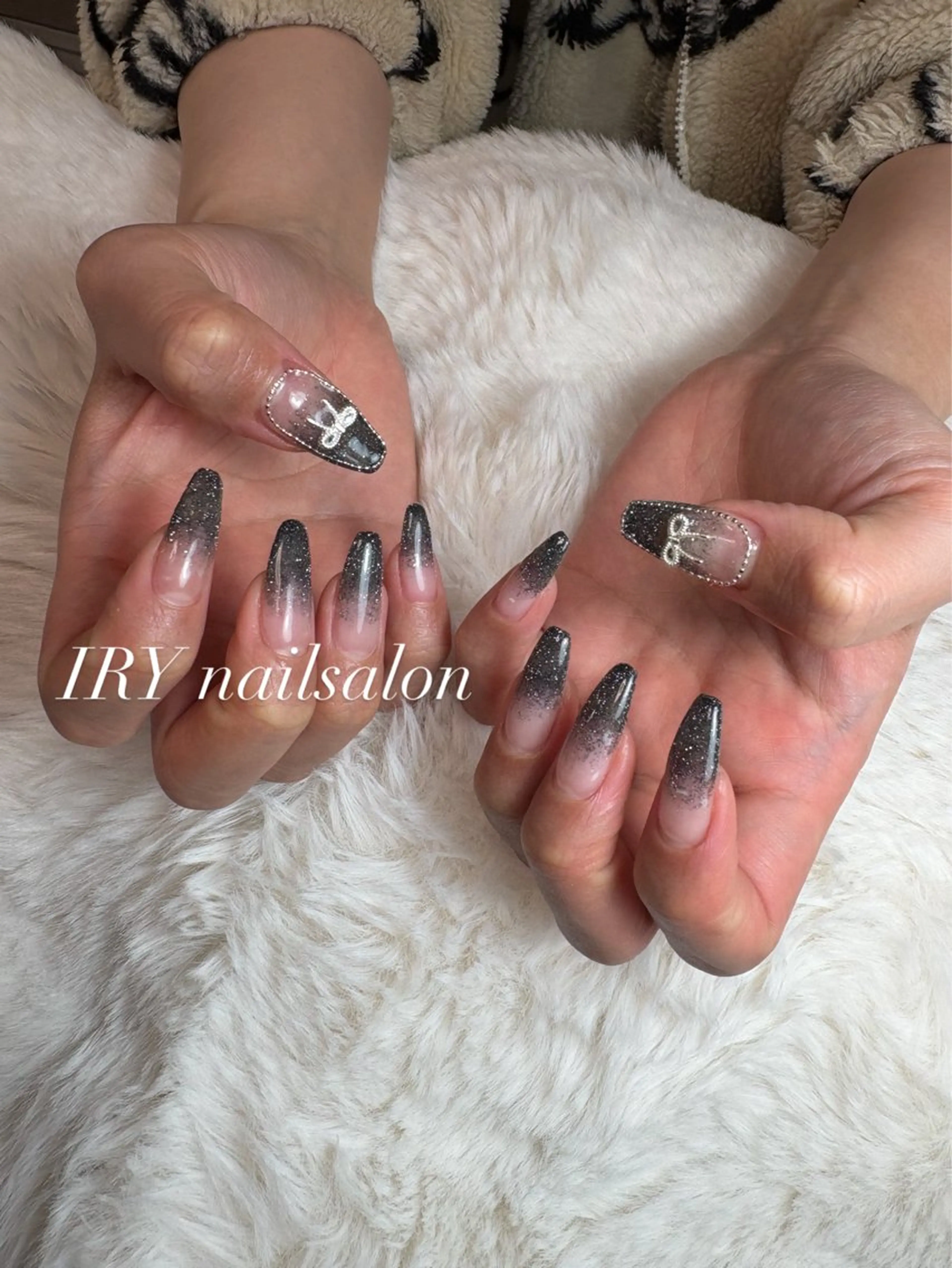ネイル 黒須莉奈 IRYのネイルデザイン