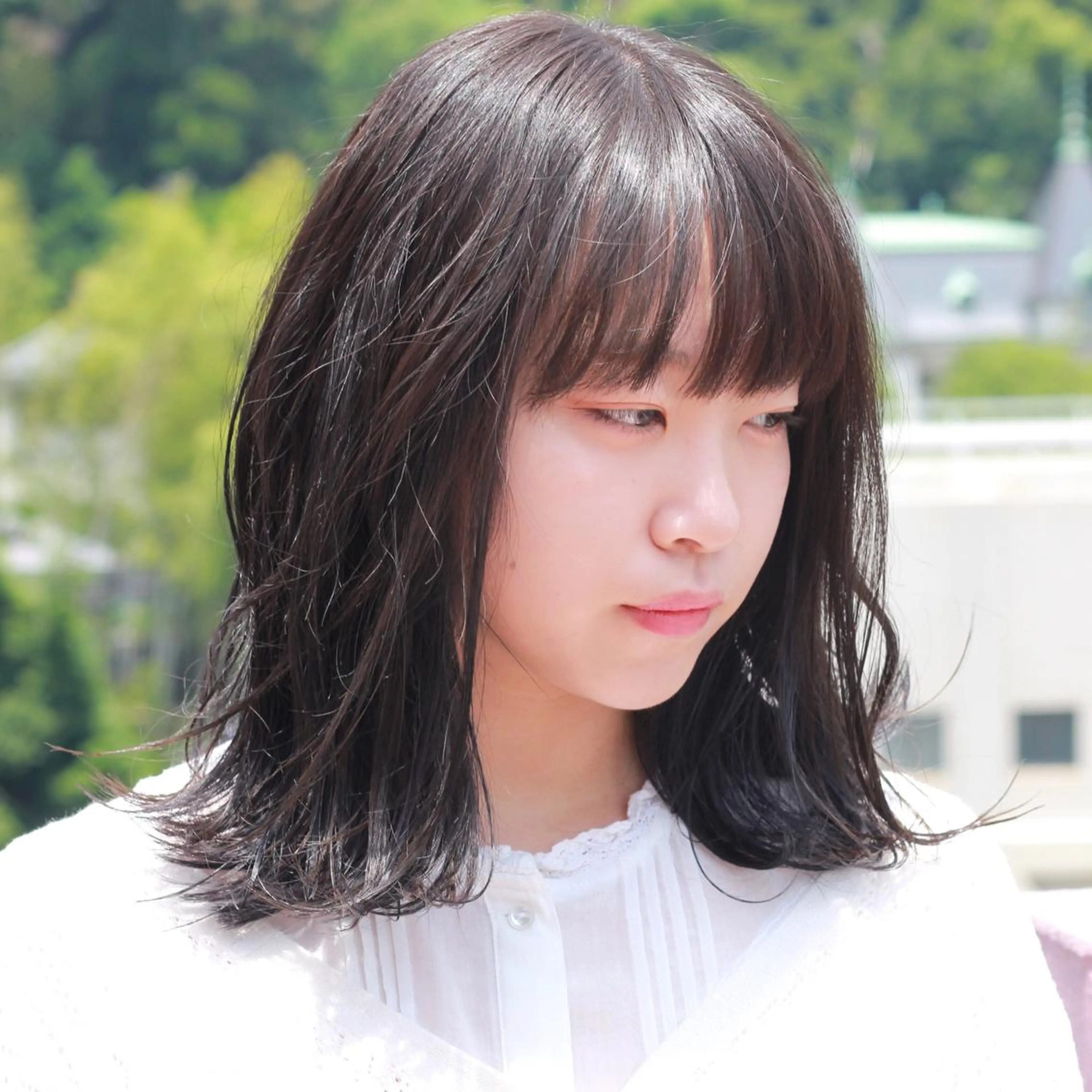 ミディアム カラー アッシュ ダークアッシュ ヘアカラー Viage （ビアージュ）のヘアスタイル