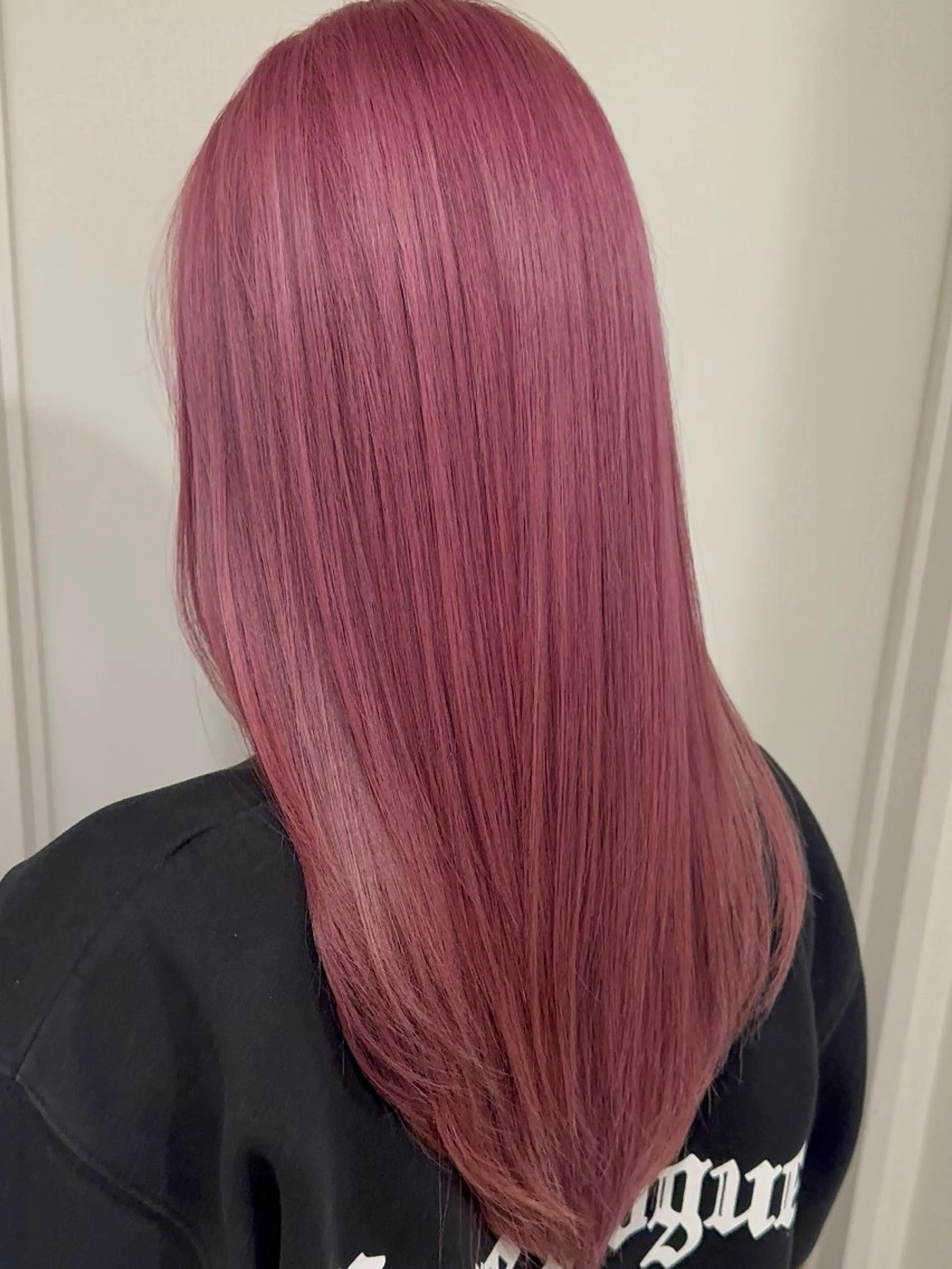 セミロング 🔥ハイトーンカラー ギャルNAOKI🔥のヘアスタイル