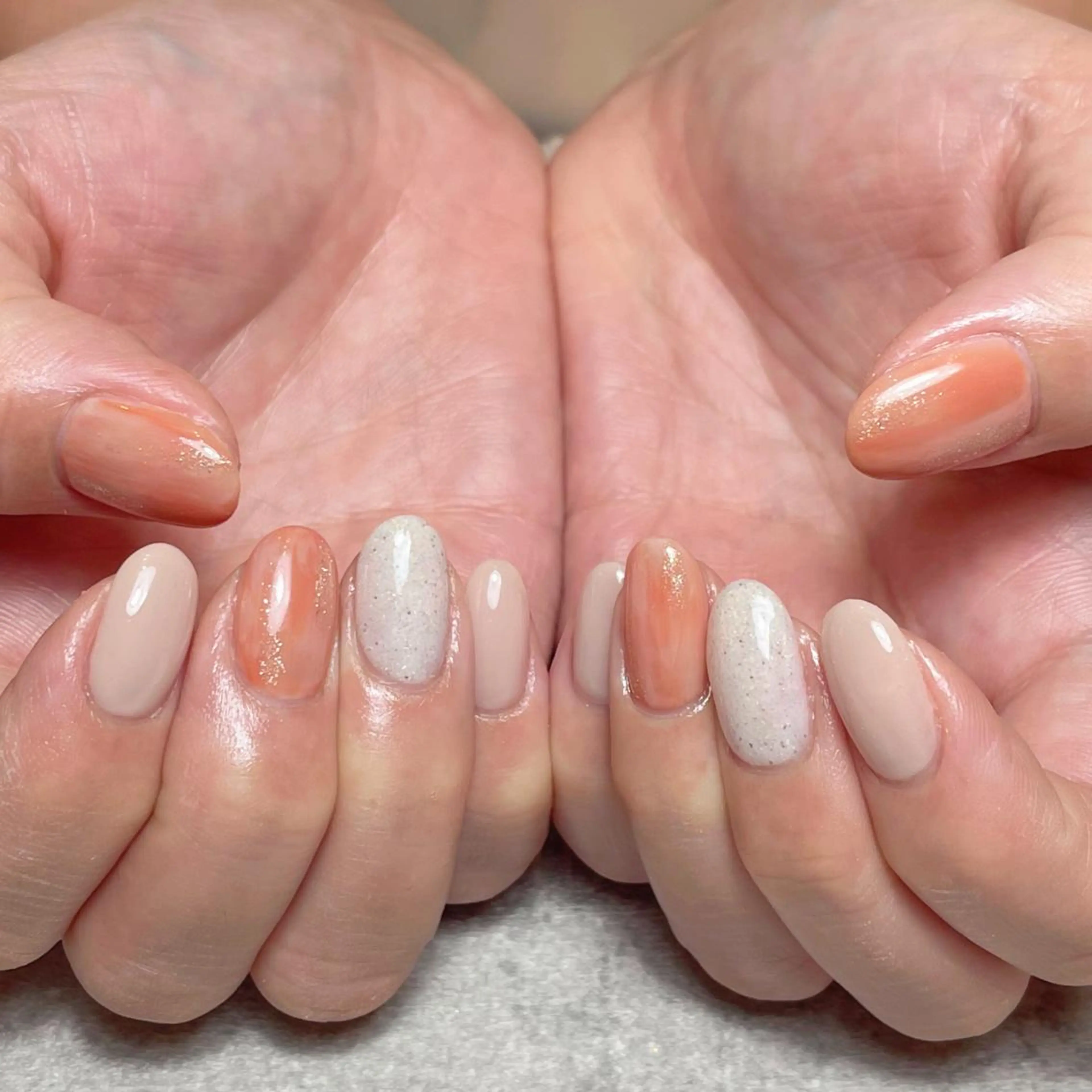 ネイル ワンカラーネイル ハンドネイル nailroom DIASOMNIAのネイルデザイン