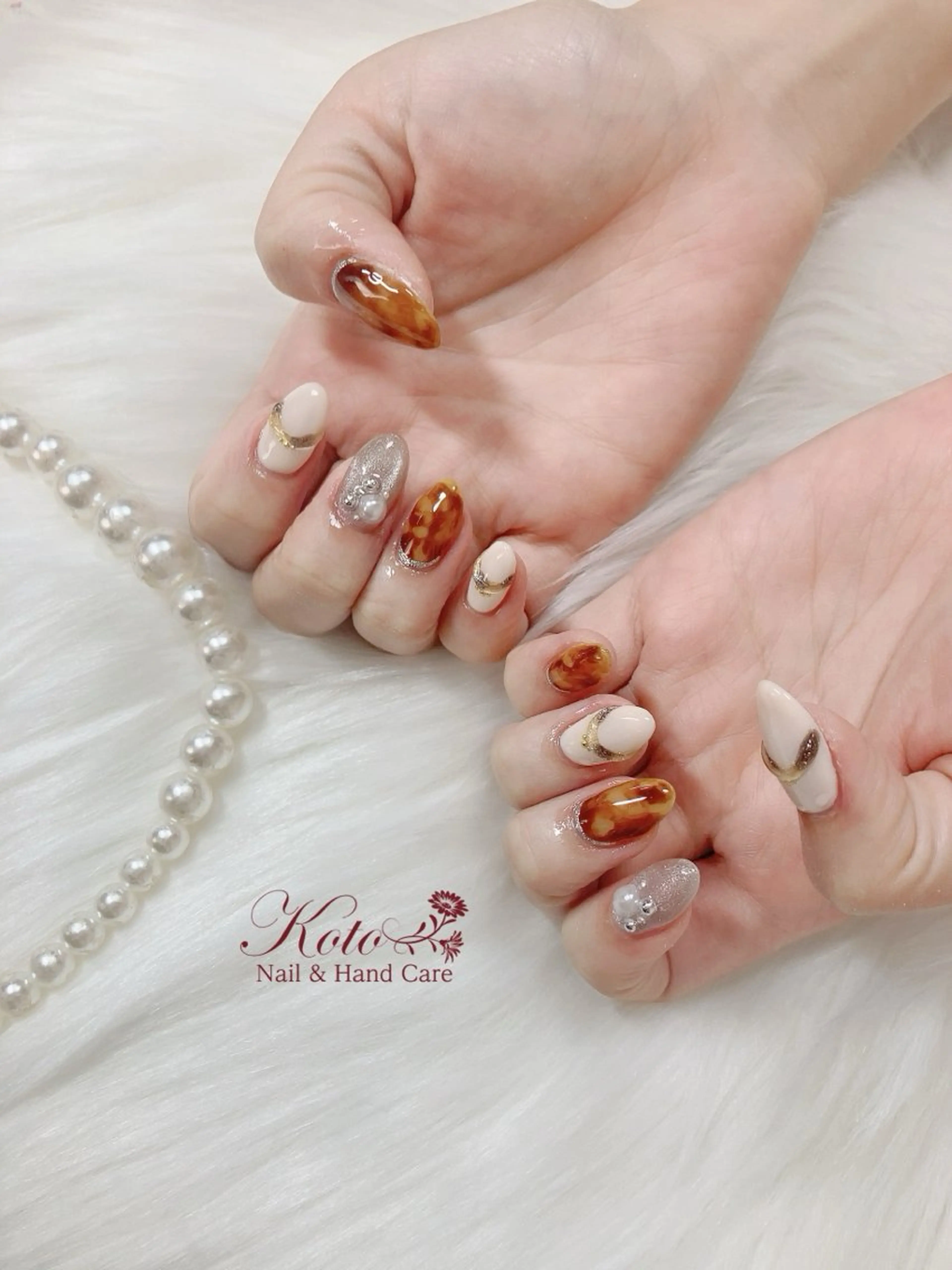 ネイル べっ甲ネイル 長さ出し ジェルネイル 持ち込み ニュアンスネイル ハンドネイル Nail Salon KOTOのネイルデザイン