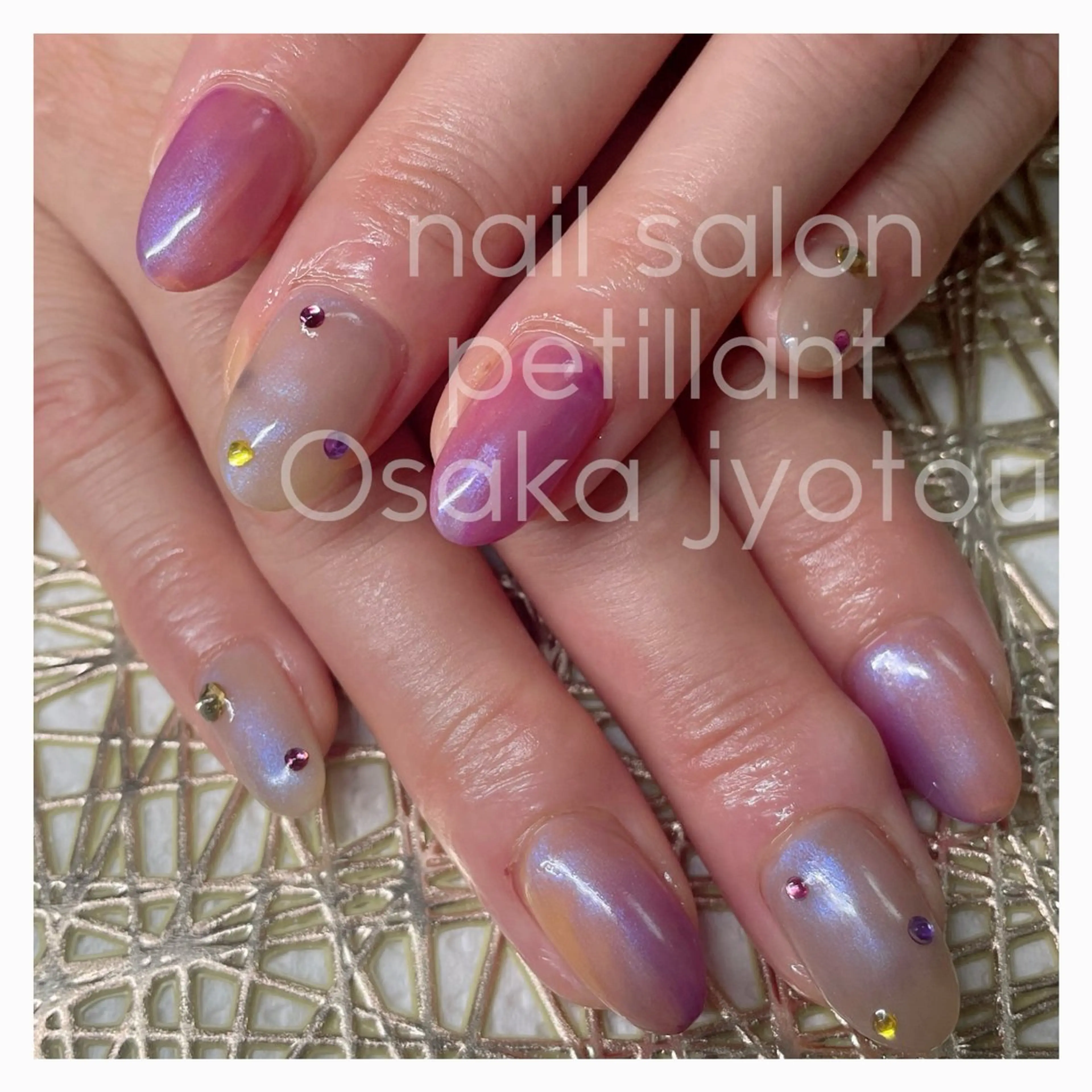 ネイル ハロウィン キラキラネイル ロングネイル nail salon petillantのネイルデザイン
