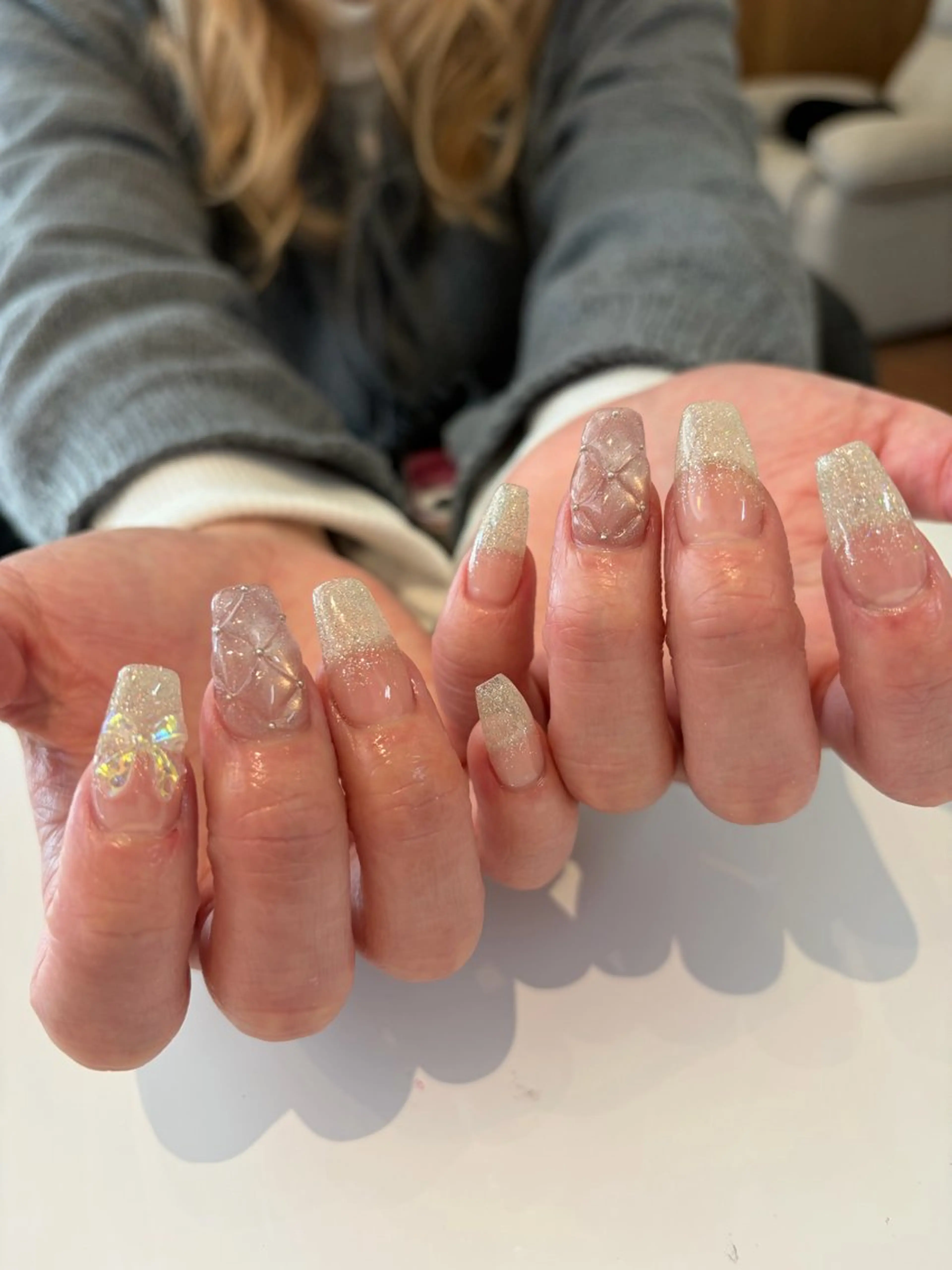 カラー ハンドネイル ballie／小野原 なつみのネイルデザイン