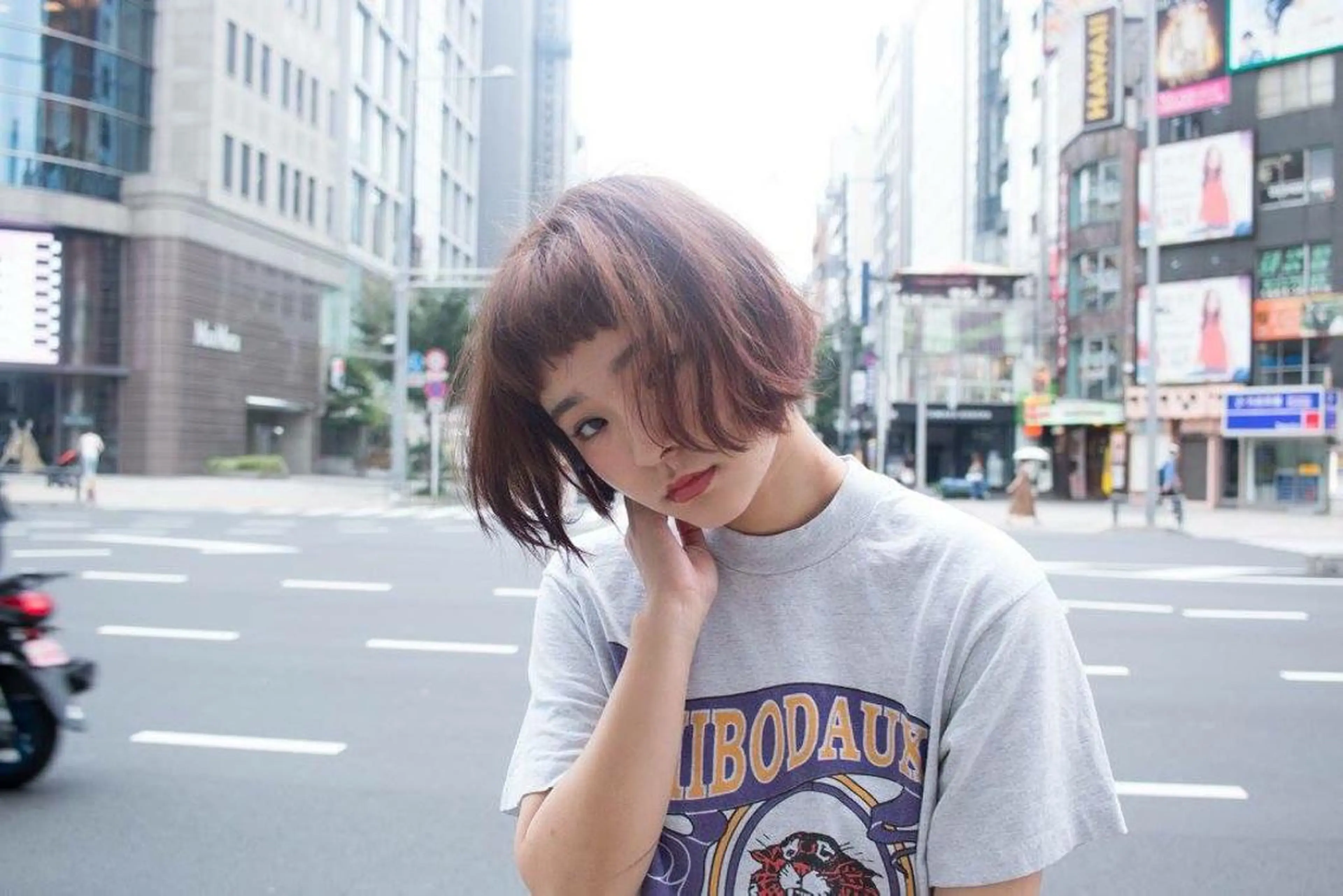 ショート ミディアム カラー パーマ 内藤 達也のヘアスタイル