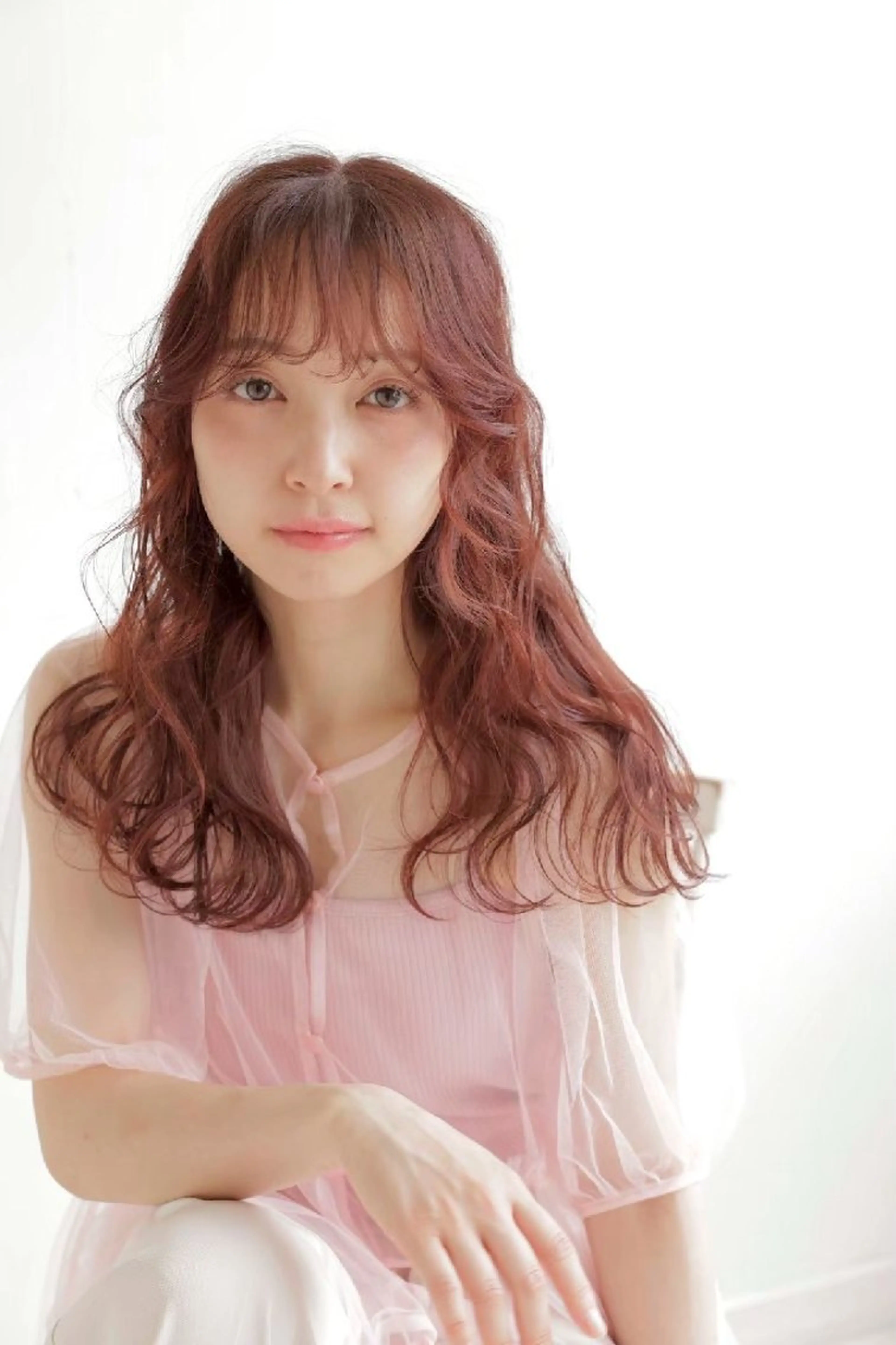 カラー ロング 束感まつぱ🥑🤍 NATUKI🤍のヘアスタイル