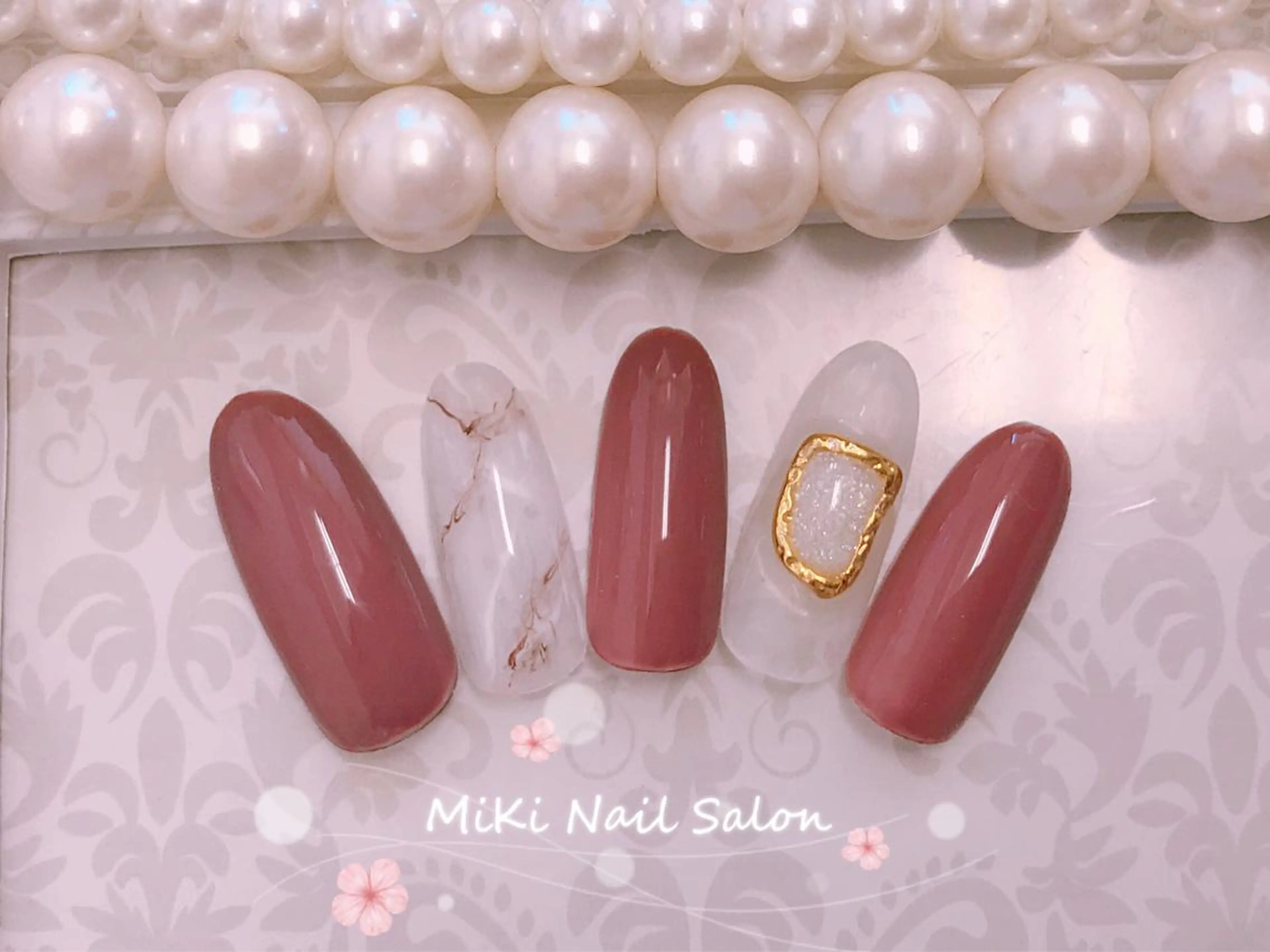 ネイル MiKi Nai池袋 長さだし得意のネイルデザイン