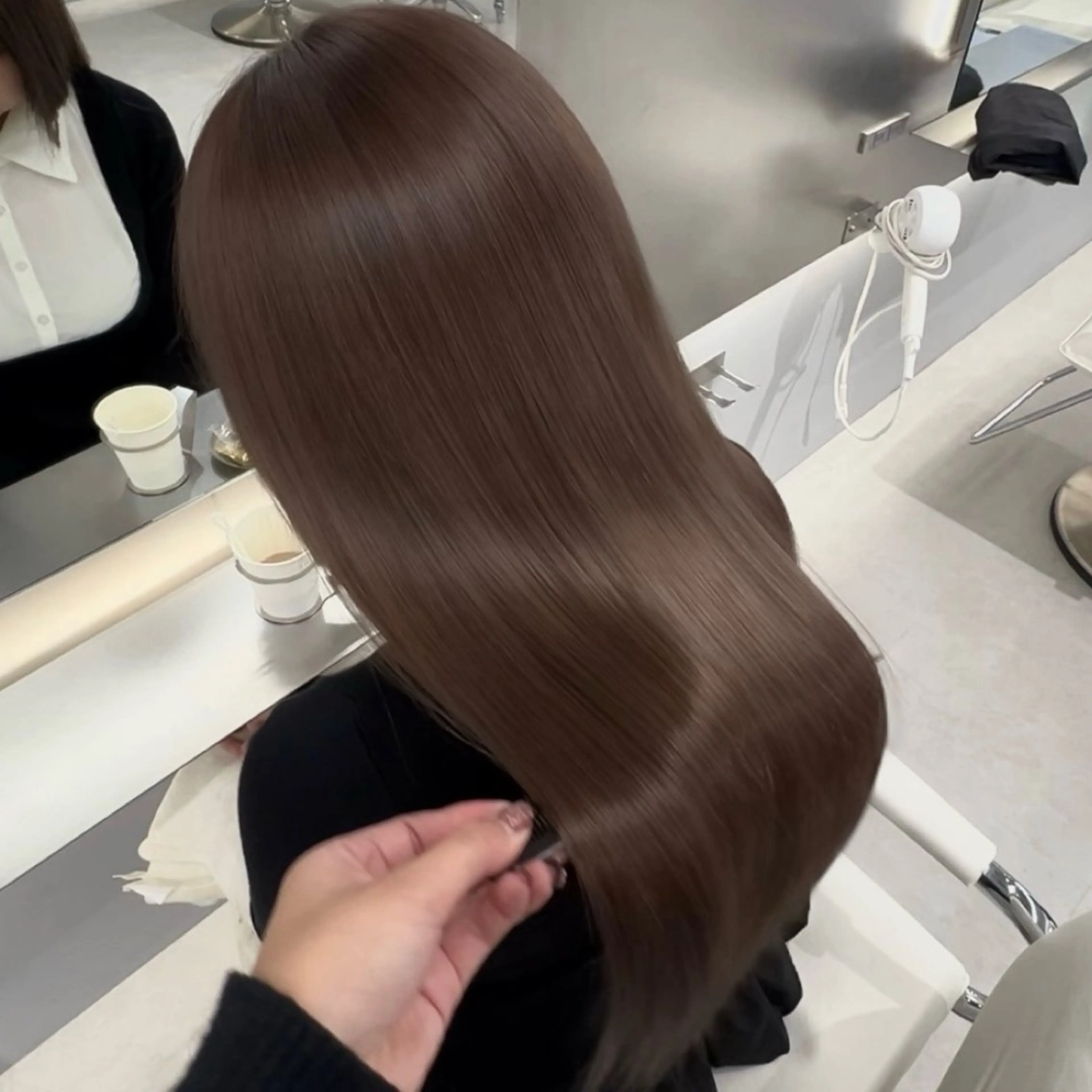 ロング ゆみ／ lei miuのヘアスタイル