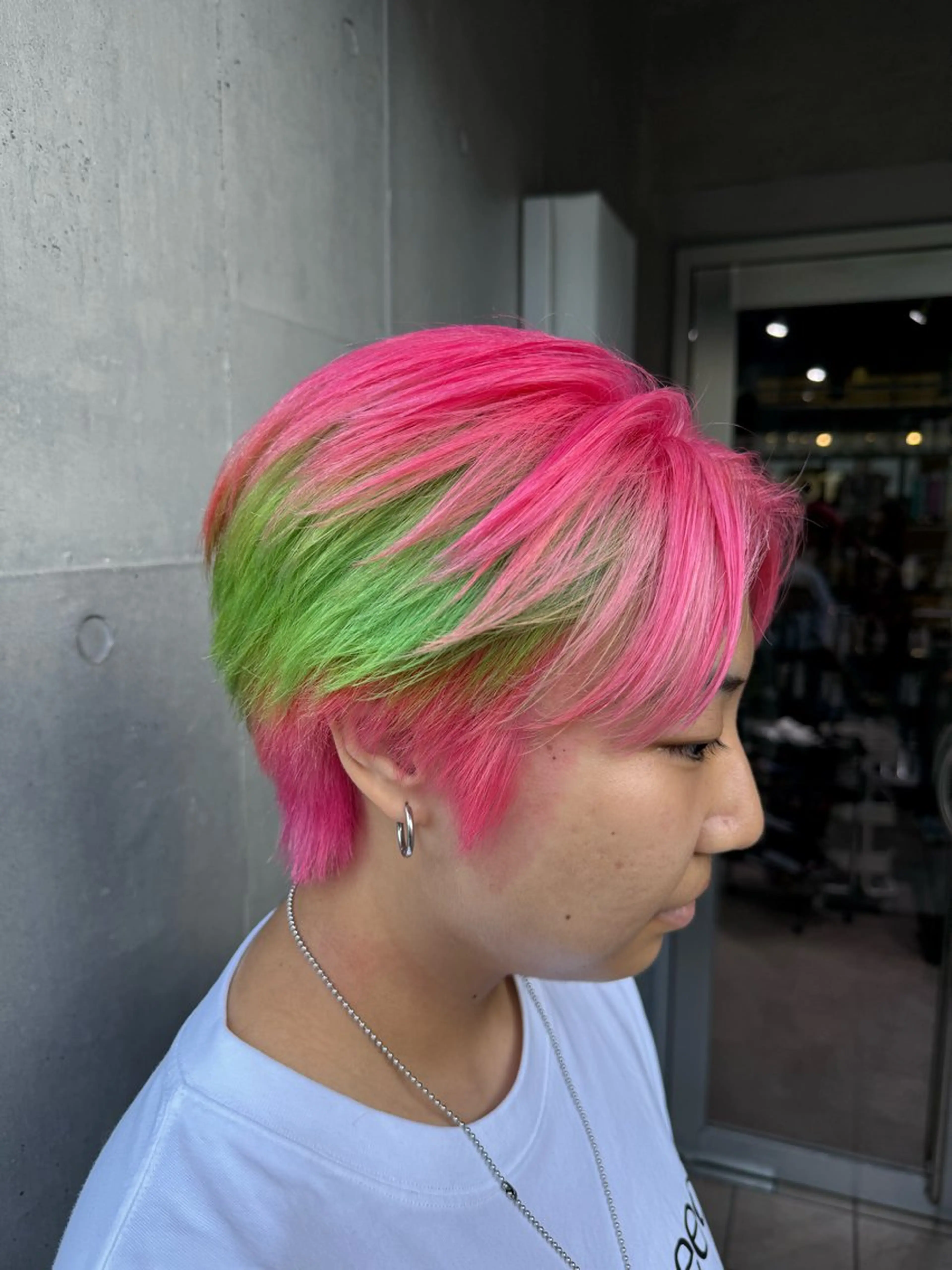 ショート ヘアカラー トリートメント 山影✨バレイヤージュ ハイライト✨メンズ◎のヘアスタイル