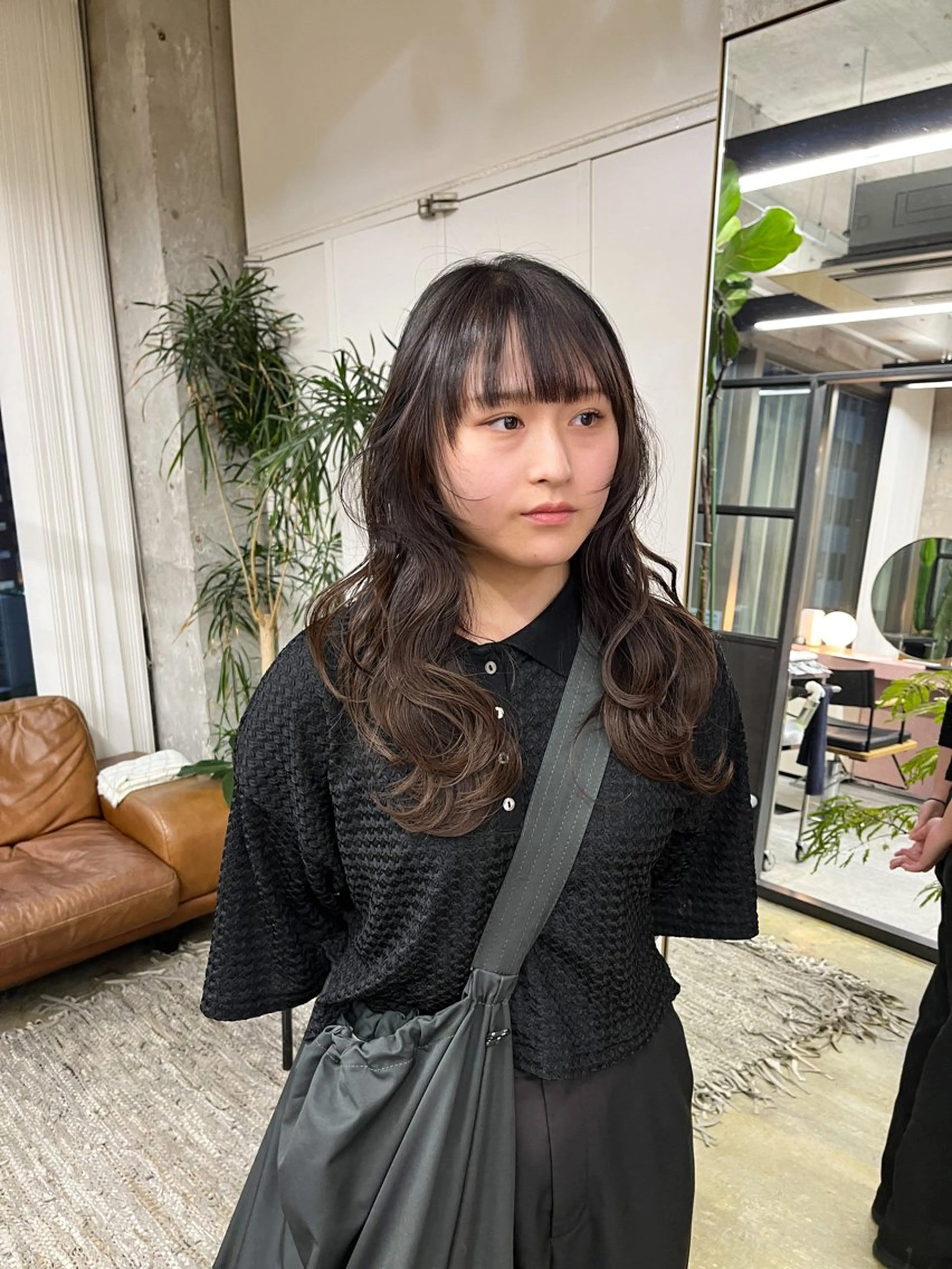 【スペシャルケア🌱】前髪カット+aujuaトリートメント+コテ巻きスタイリングの写真