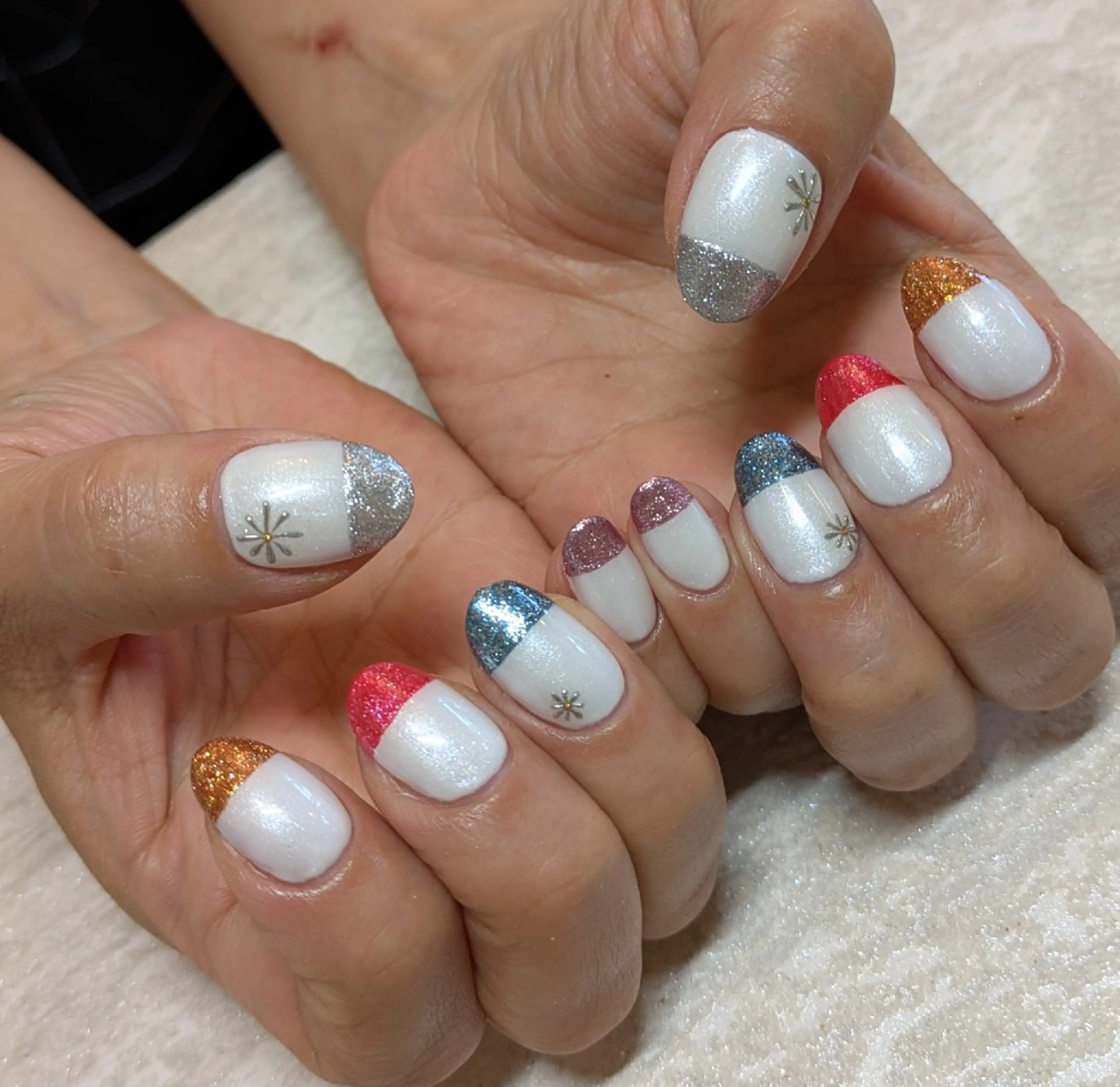 ネイル ラメ(グリッター) ジェヌインネイル 河内のネイルデザイン