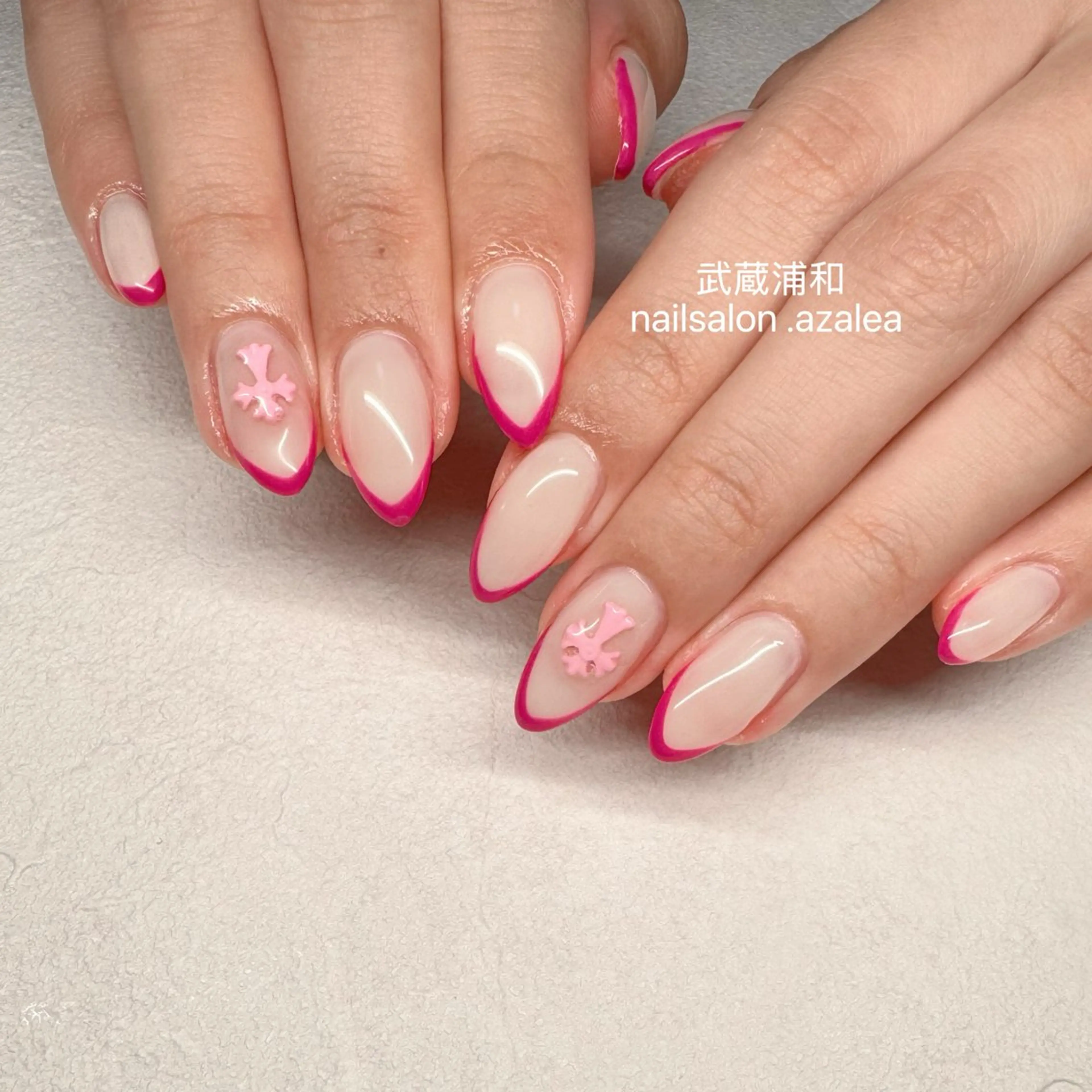 ネイル ハンドネイル R inのネイルデザイン