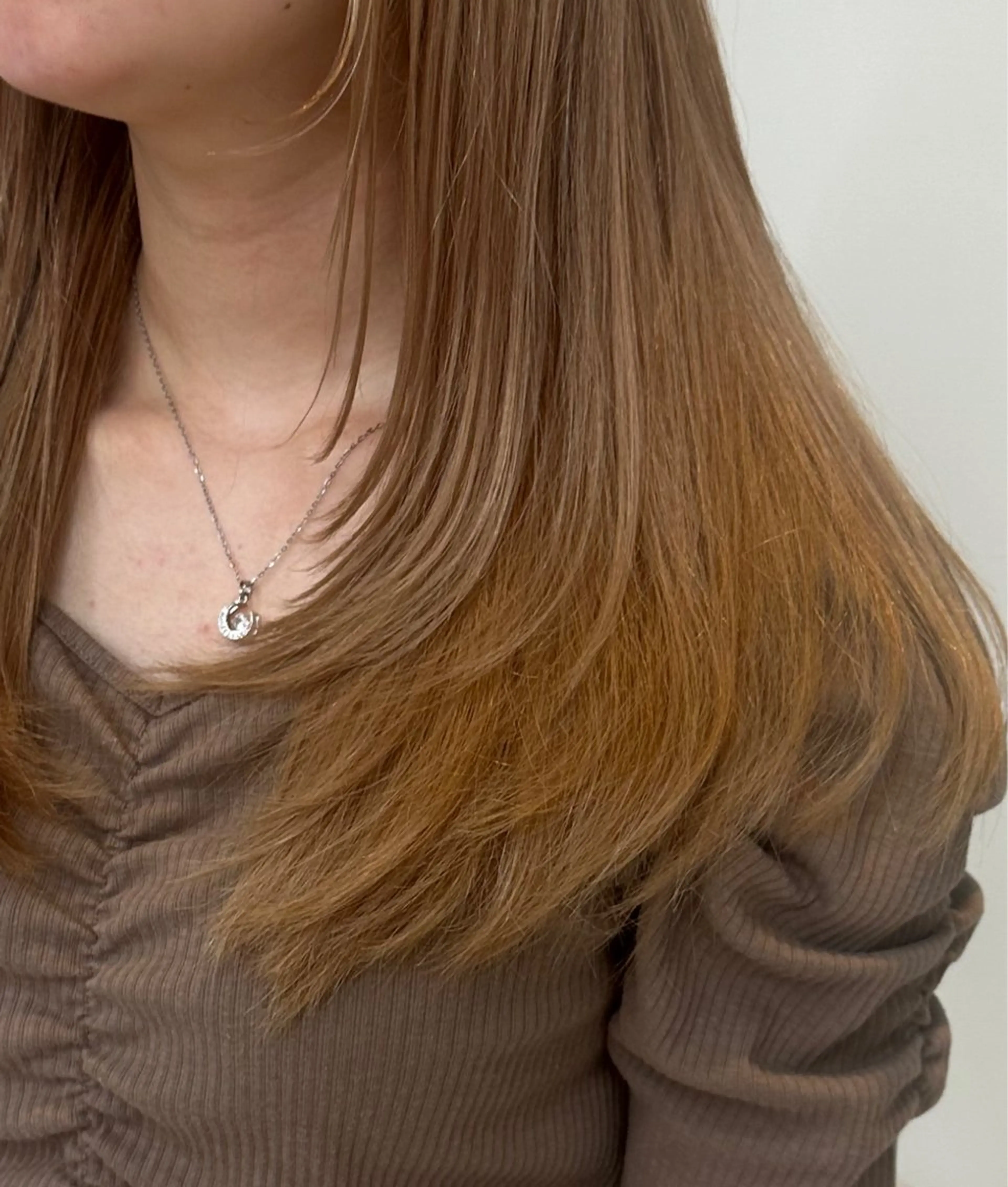 セミロング レイヤーカット シャギー yu-kiハイトーン /ブリーチ無しカラーのヘアスタイル