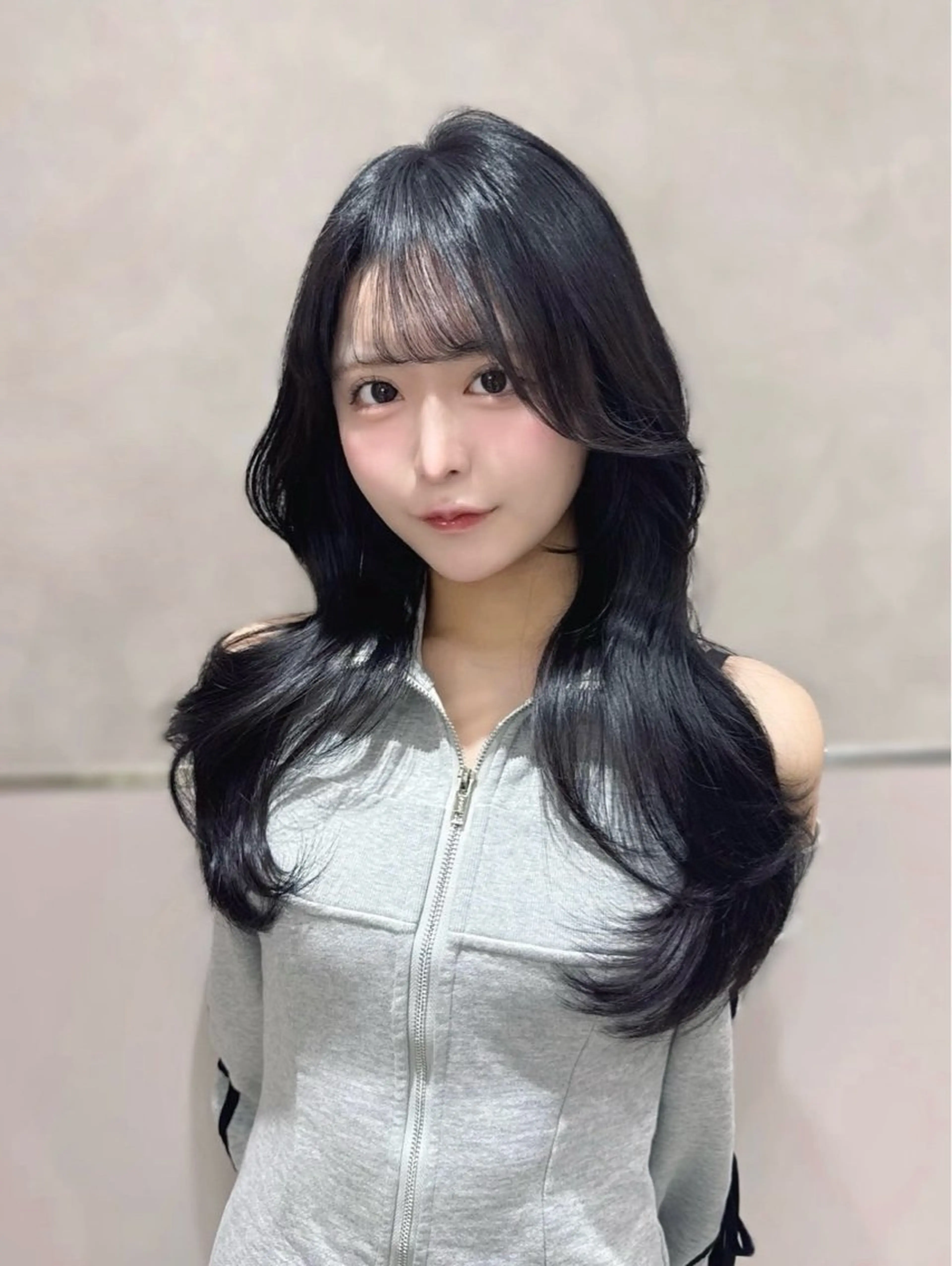 セミロング カラー カット ヘアカラー トリートメント ヘッドスパ ヘアセット 韓国ヘア/レイヤー/ 顔まわり/りょーとのヘアスタイル