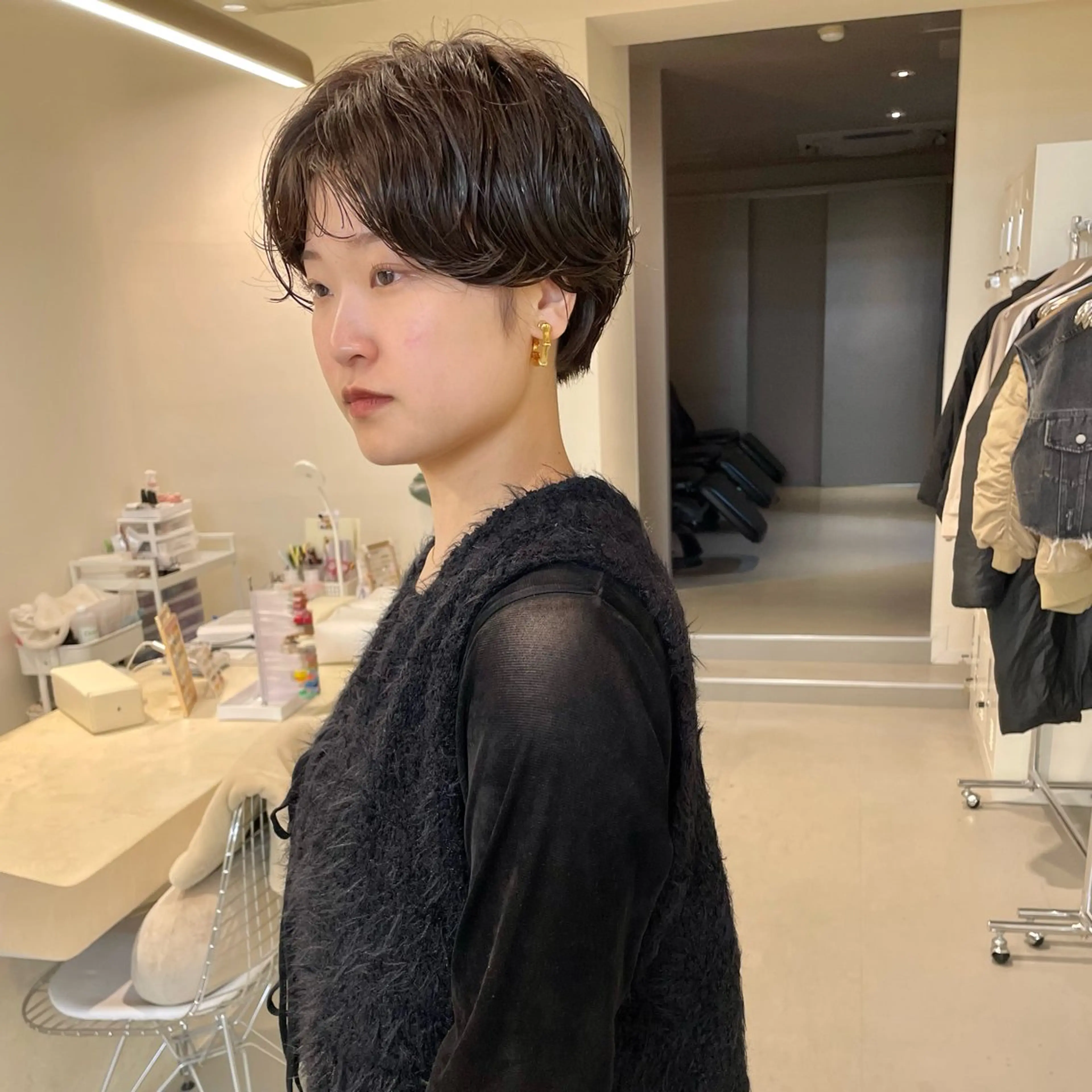 ショート パーマ ショートヘア ニュアンスパーマ kvell by urban.所属・ショート・ボブ ・ウルフ✂︎IMAIのヘアスタイル