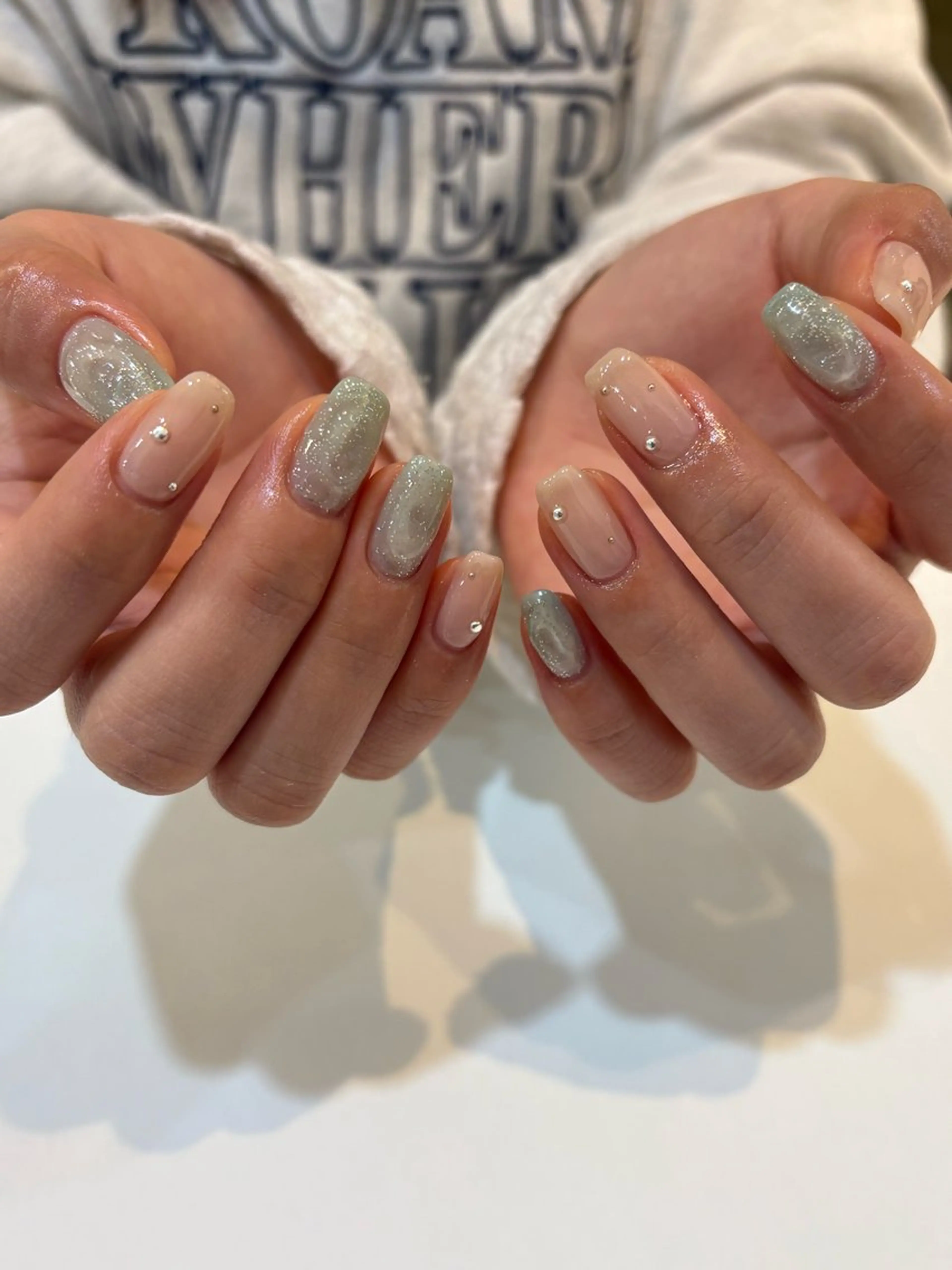 ネイル ハンドネイル illfrere イルフレールのネイルデザイン