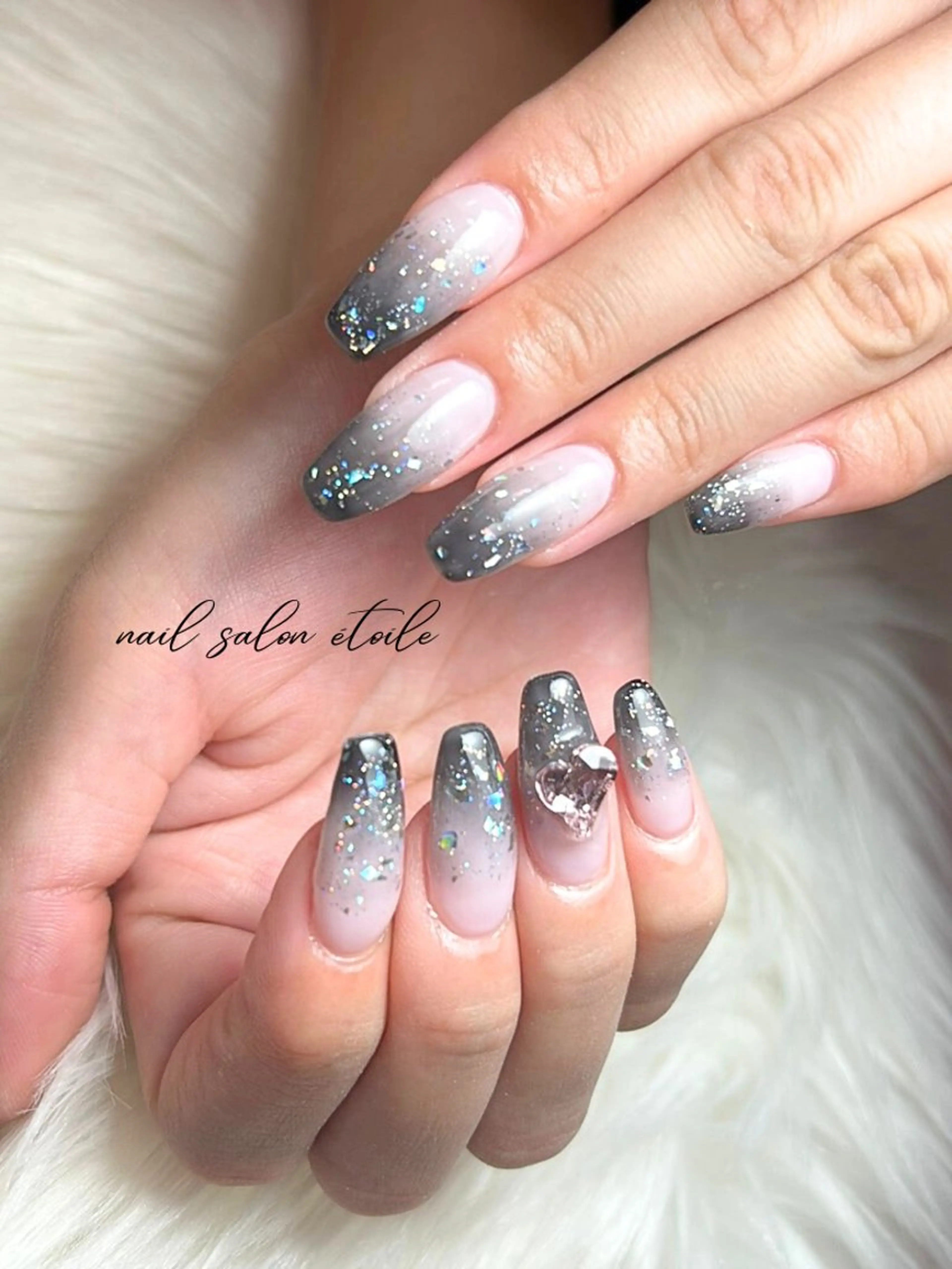 ネイル グラデーション ハート キラキラネイル ラメ(グリッター) ラメグラデーション ハンドネイル nail salon étoileのネイルデザイン