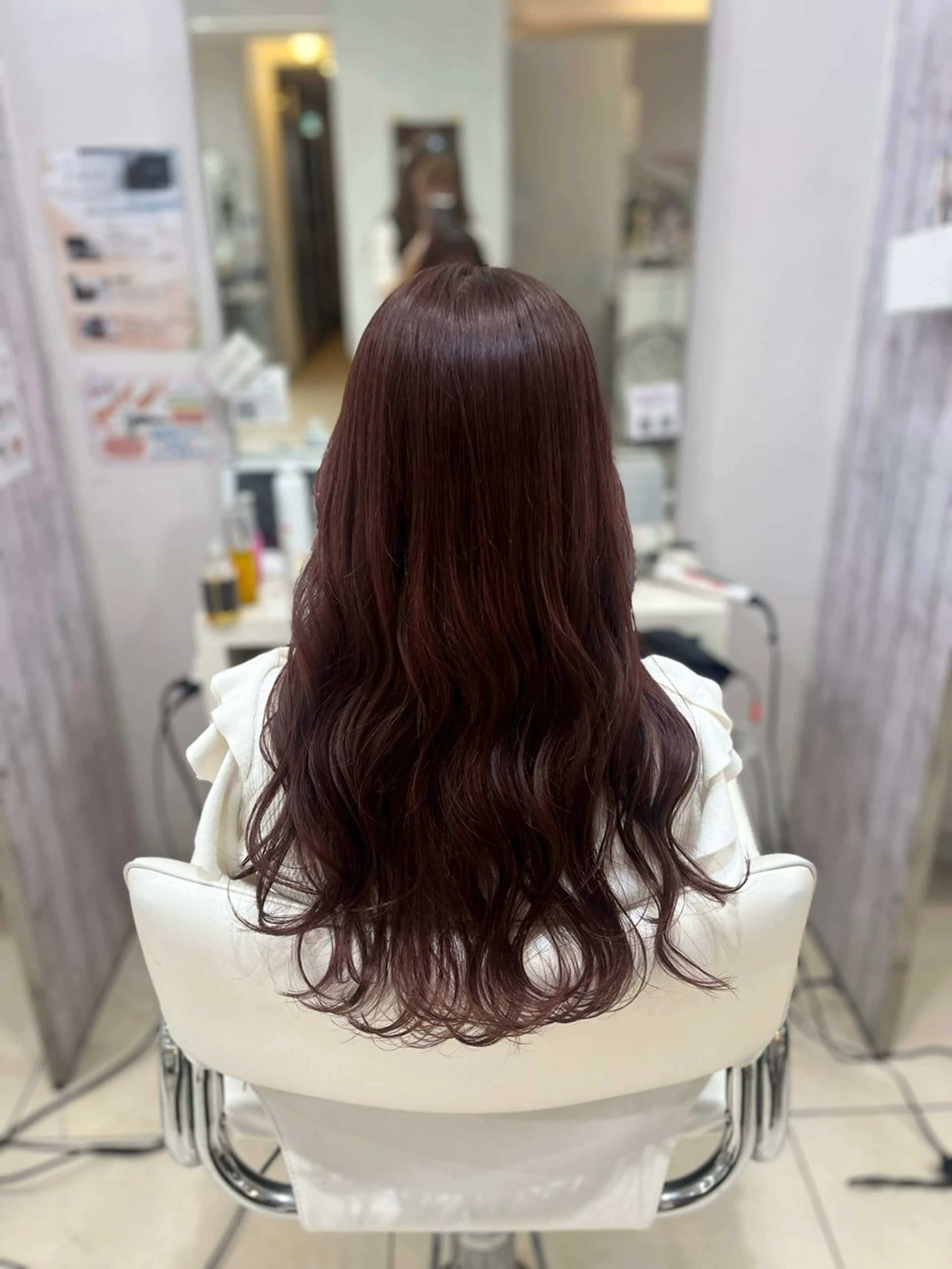 セミロング ヘアカラー トリートメント 【髪質改善カラー】 あむ·. ⟡ 🖤のヘアスタイル