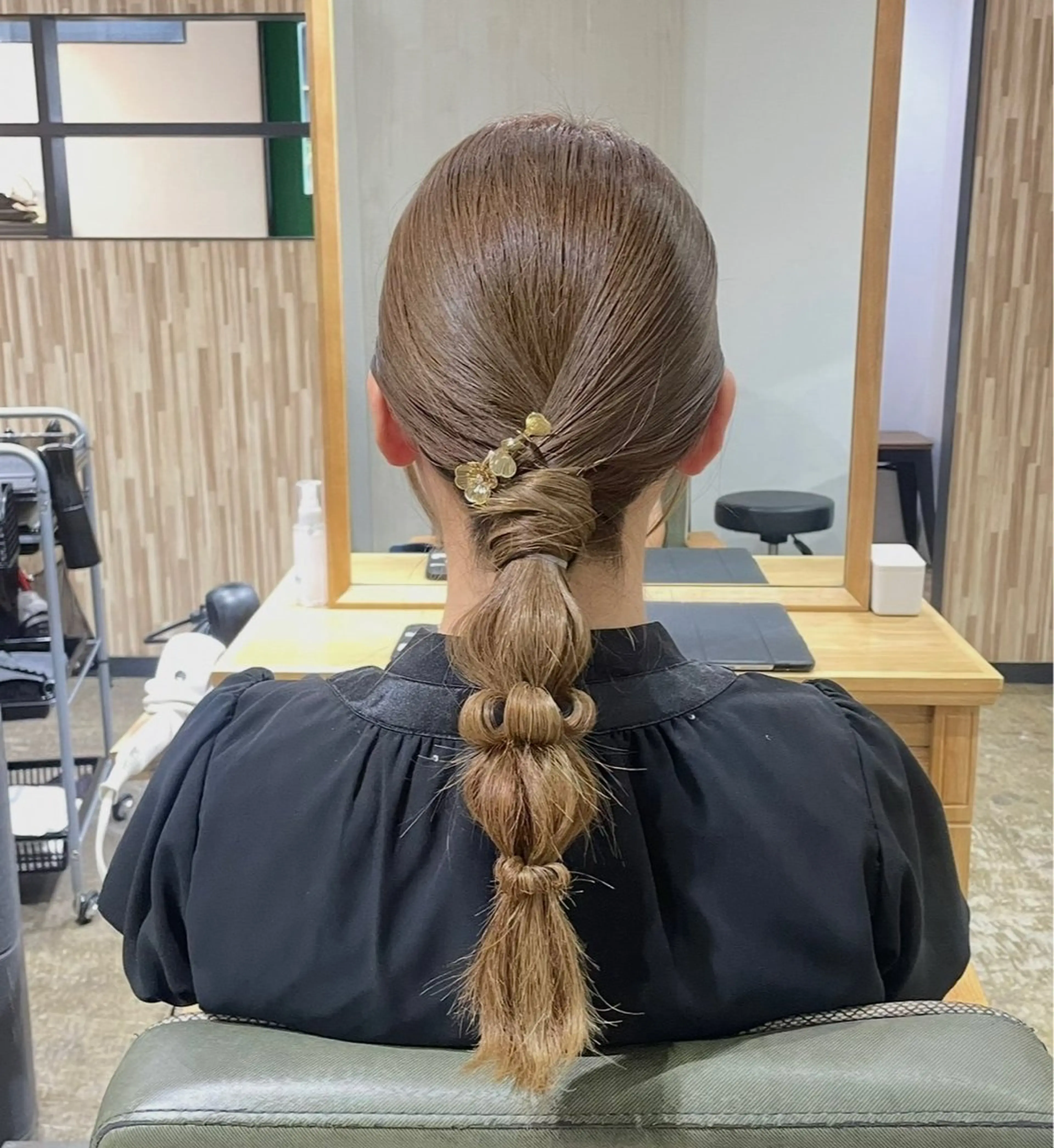 ロング 玉ねぎヘアー ヘアセット 🖤keina🖤 詳細必読:*･のヘアスタイル