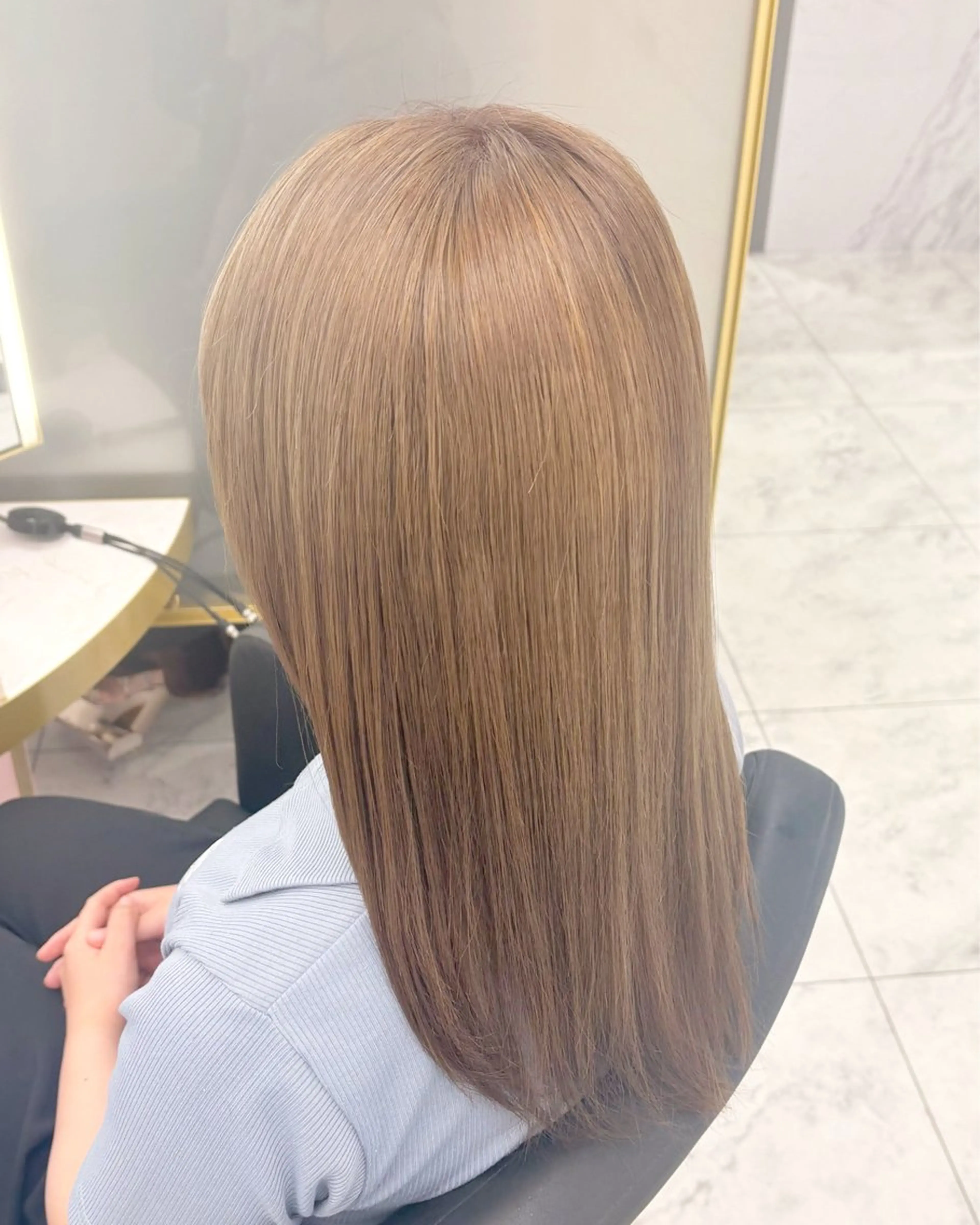 ロング ヘアカラー トリートメント 中山 ちかのヘアスタイル