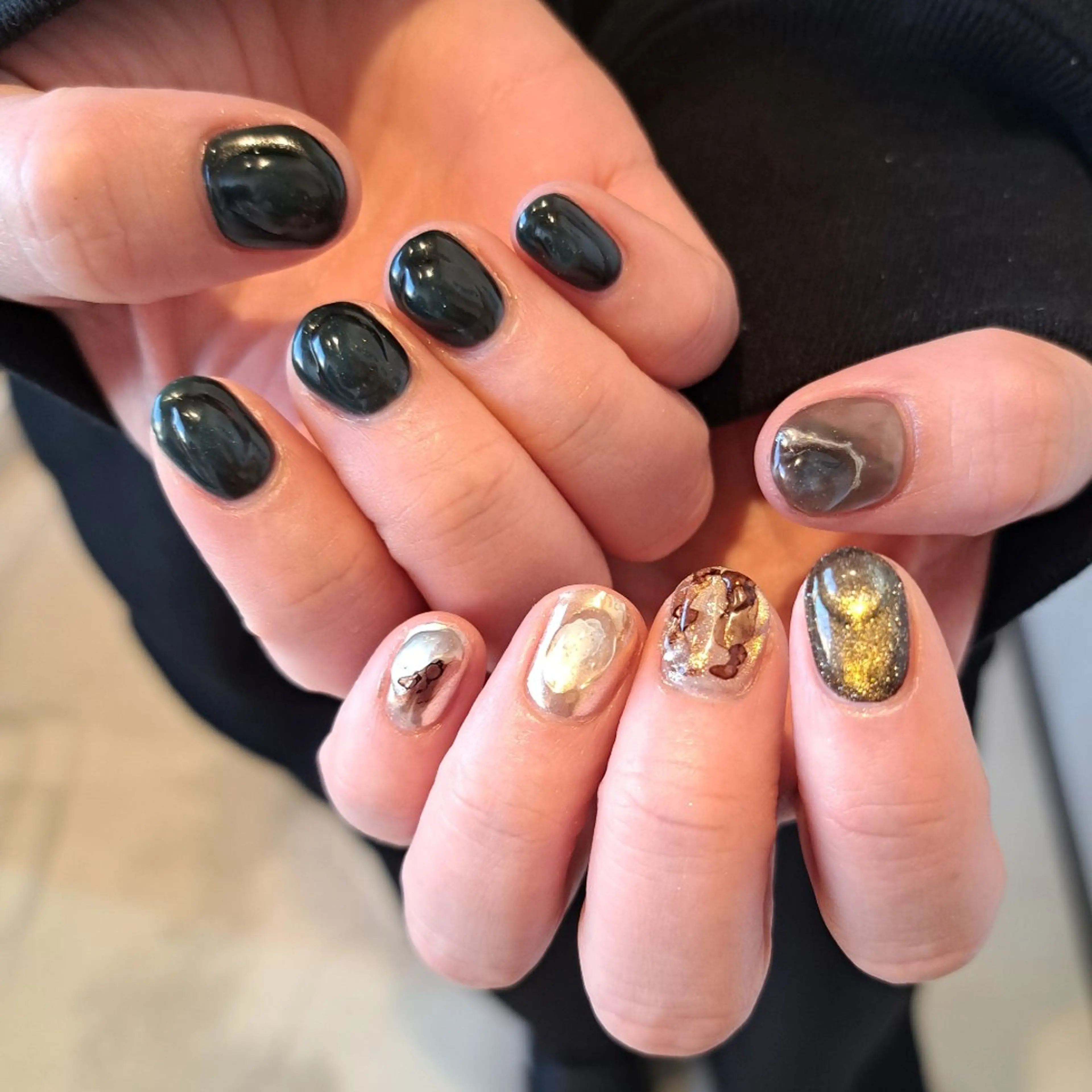 ネイル アートネイル ミラーネイル 持ち込み ニュアンスネイル Nail mood デザイン持ち込みokのネイルデザイン