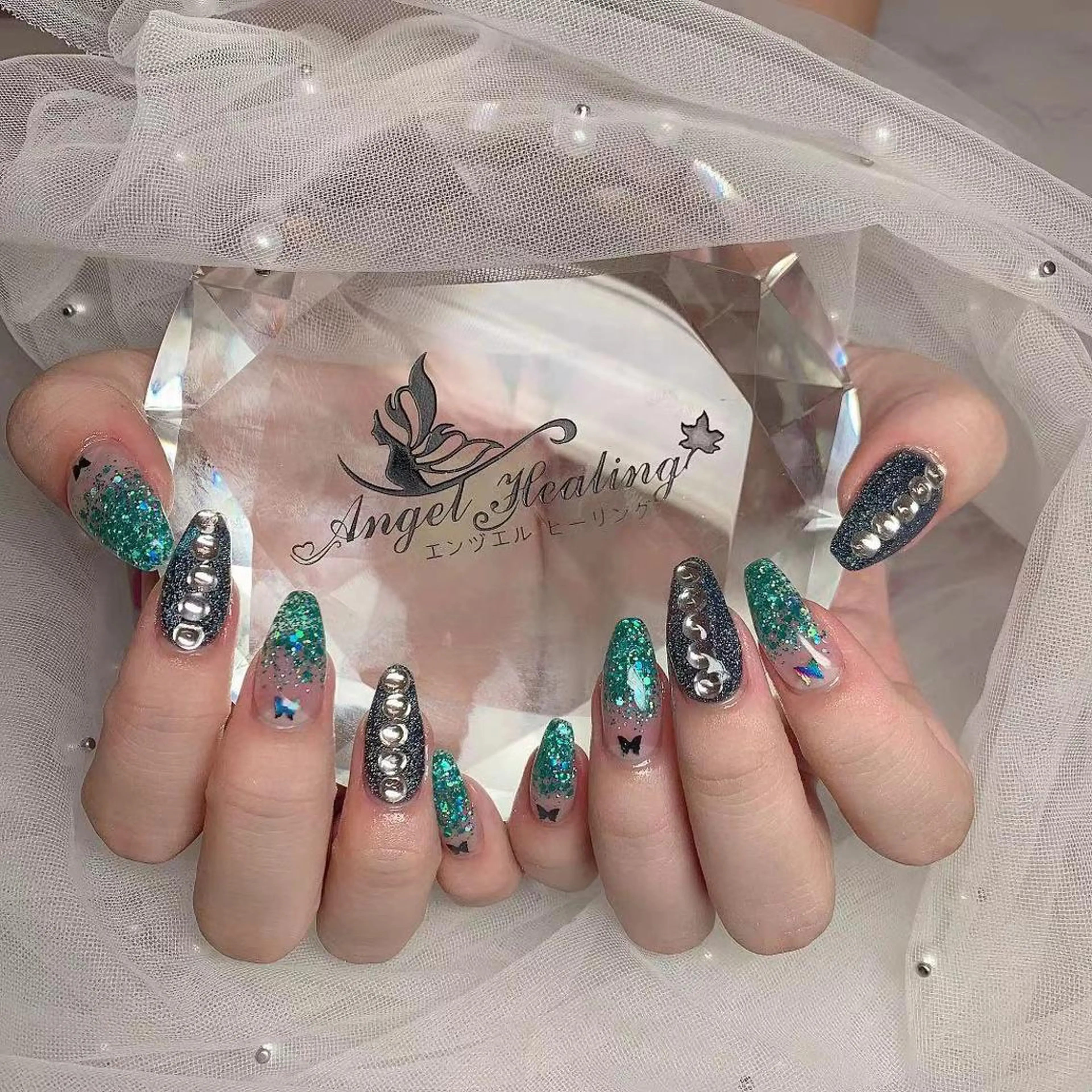 ネイル エンジェル ヒーリング 矢場町店のネイルデザイン