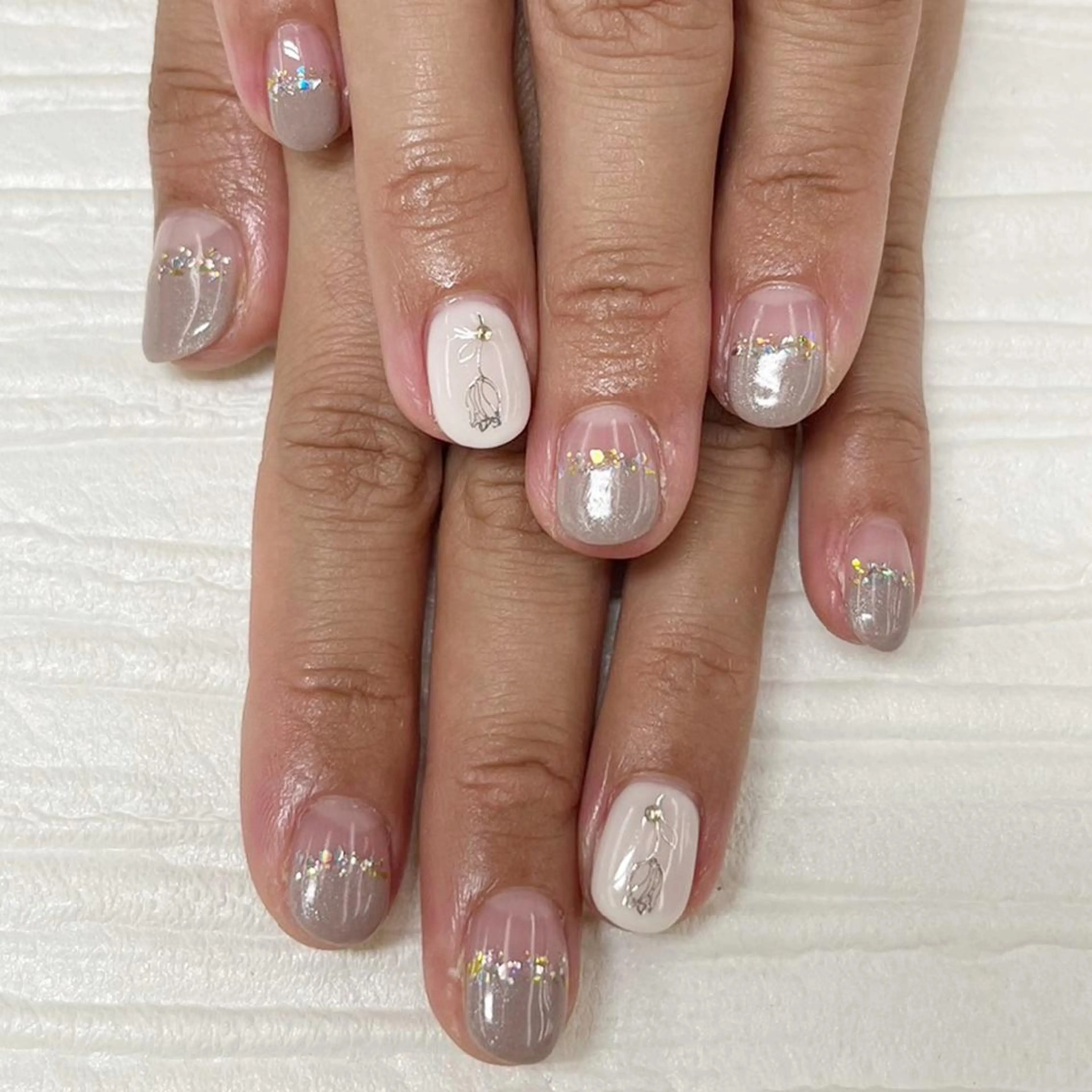 ネイル Nail salon Honey Beeのネイルデザイン