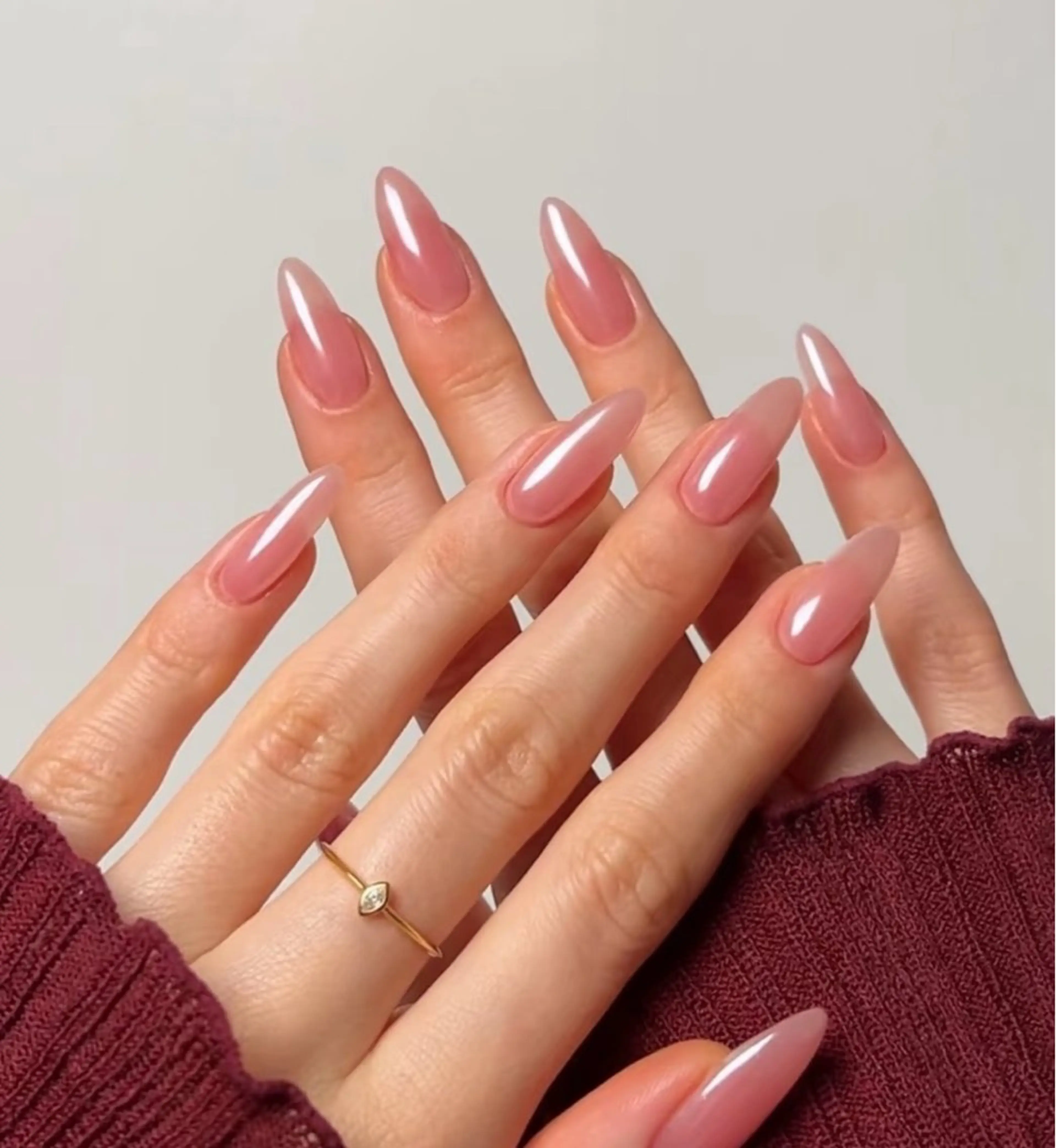 ネイル 高木 維麗絲のネイルデザイン