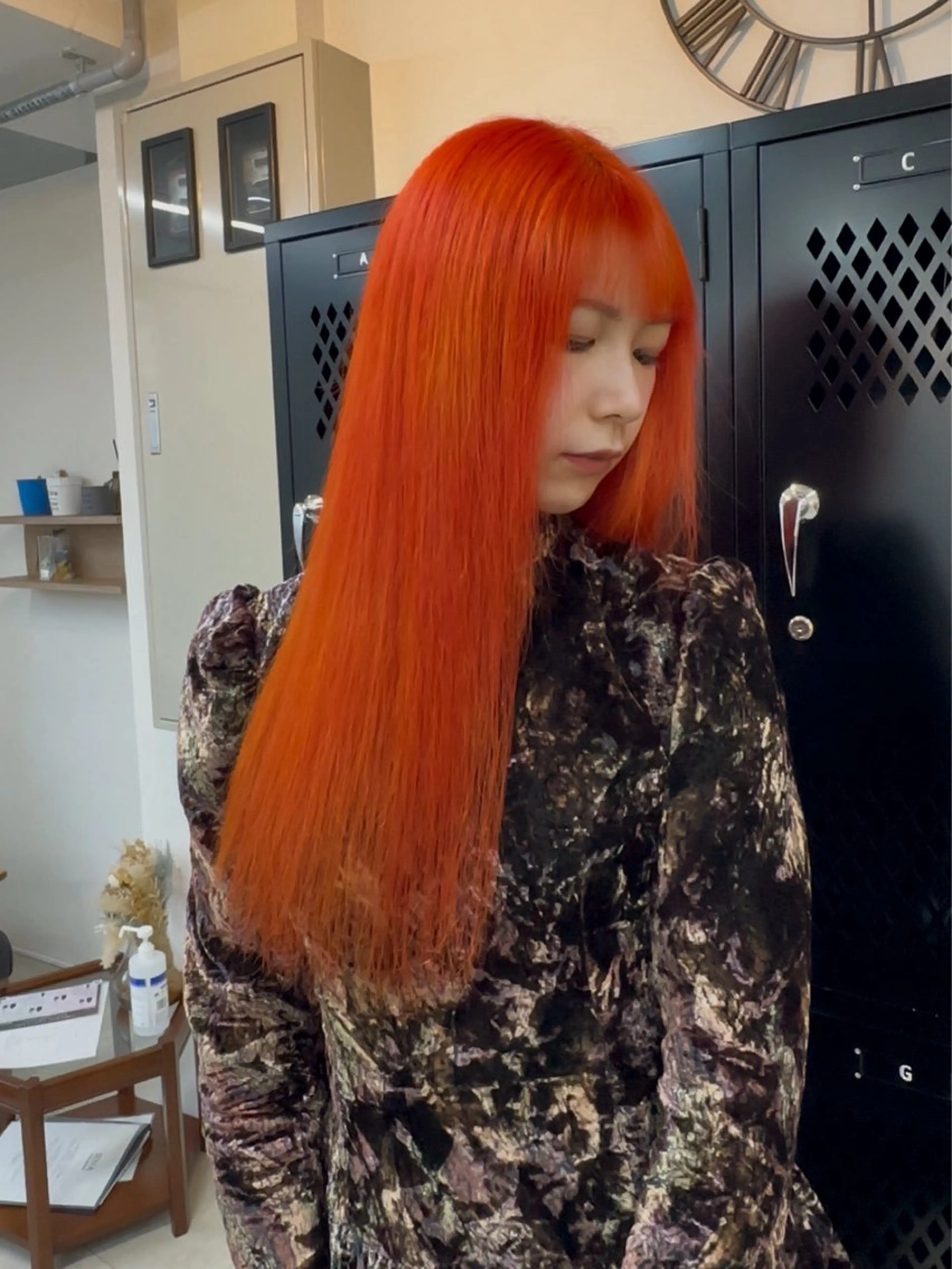 ロング ヘアカラー 柏井 陽菜のヘアスタイル