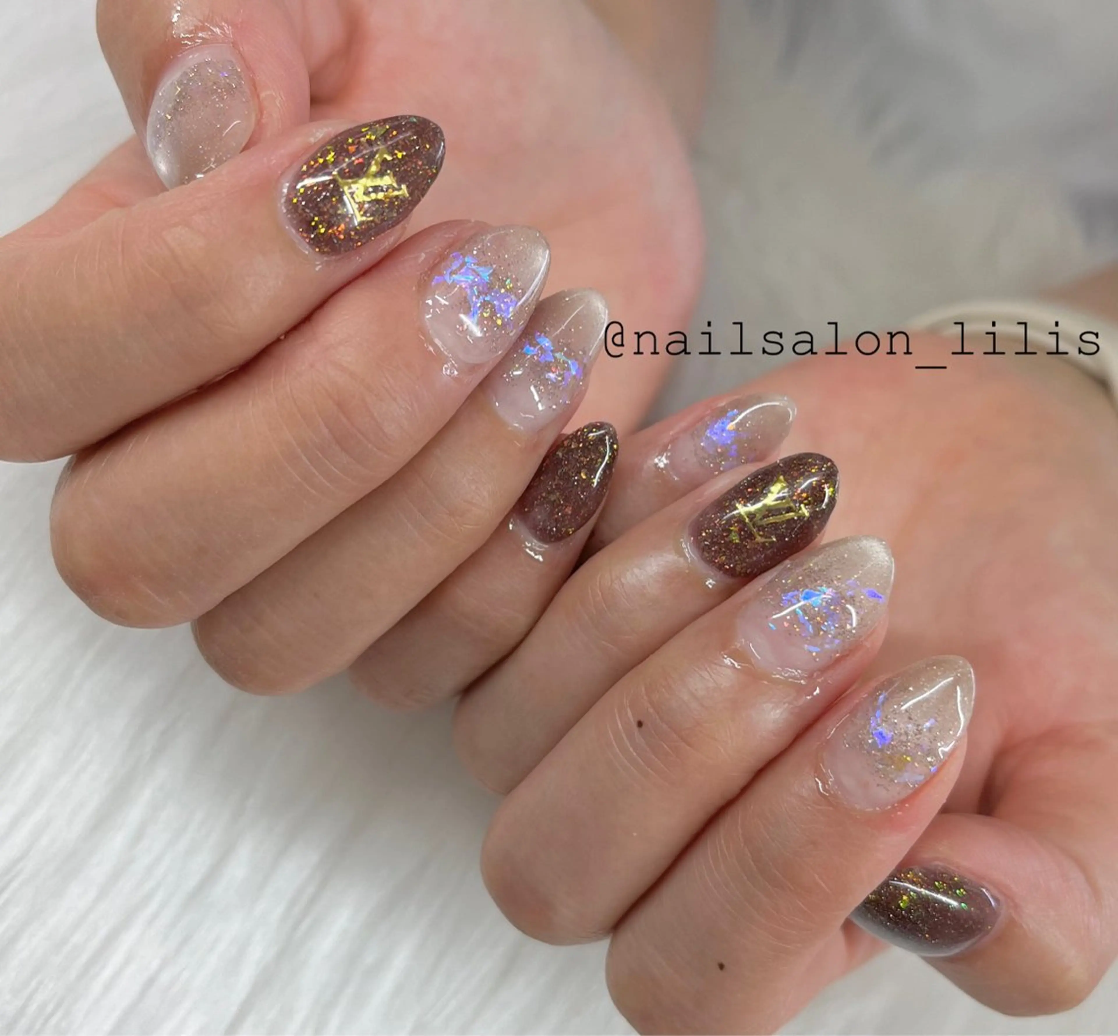 ネイル ハンドネイル nailsalon Lilisのネイルデザイン