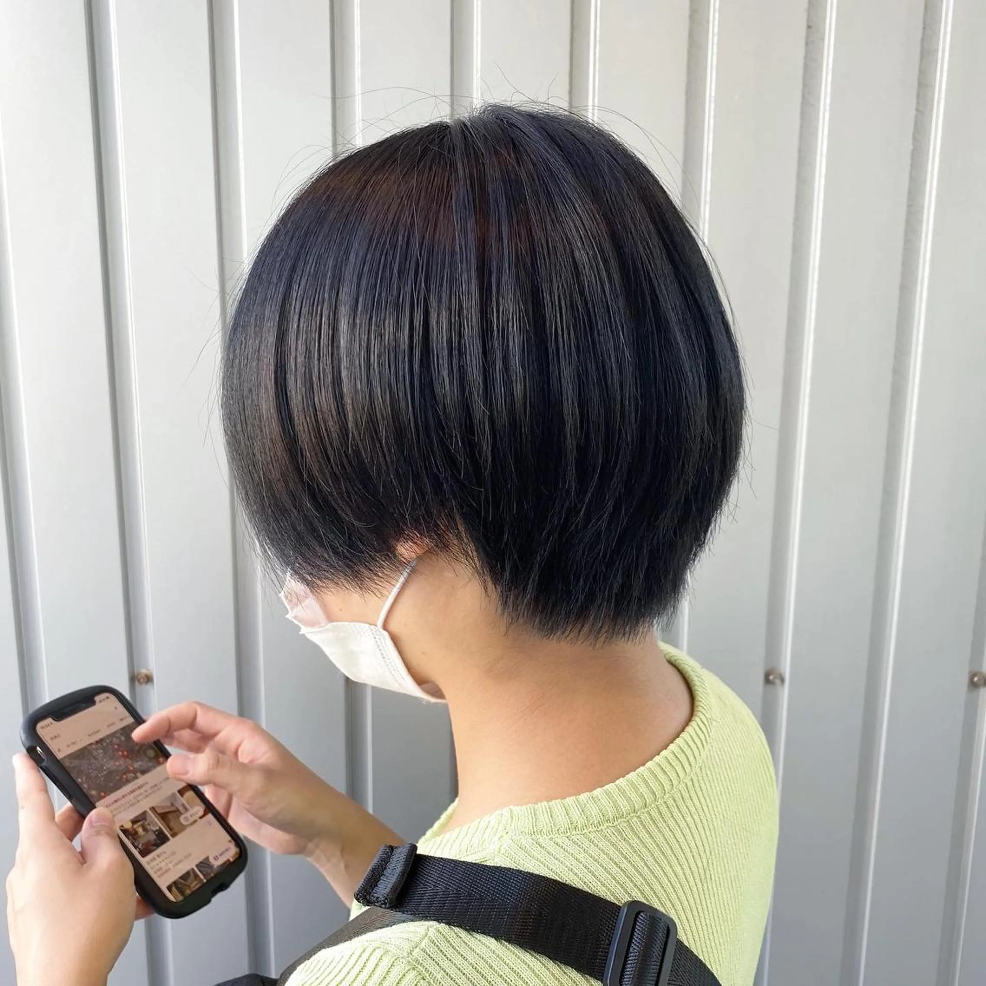 ショート レイヤー・ハッシュ ・ウルフカット/川崎のヘアスタイル