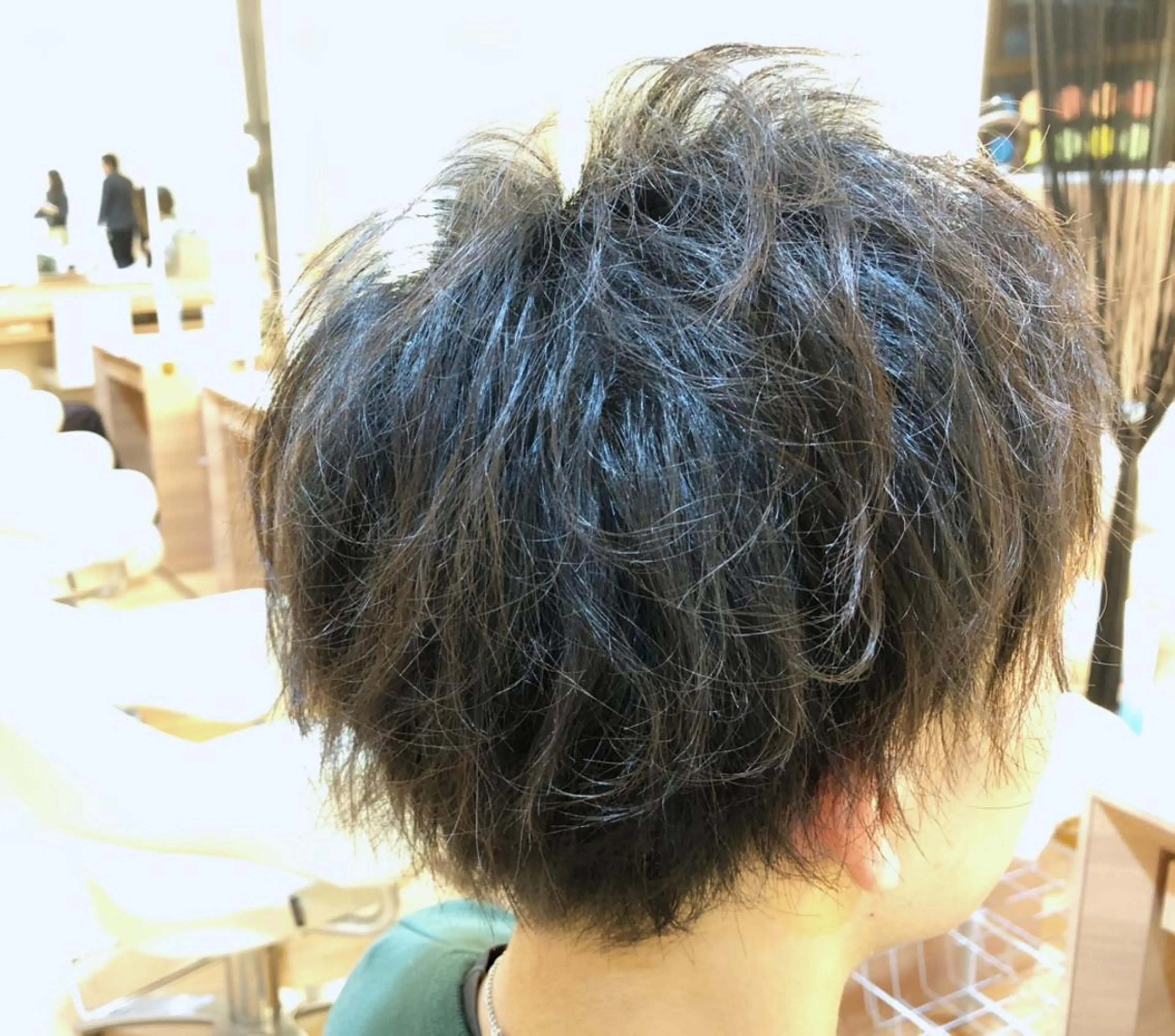 ショート パーマ メンズ メンズカット 三村洸斗のヘアスタイル
