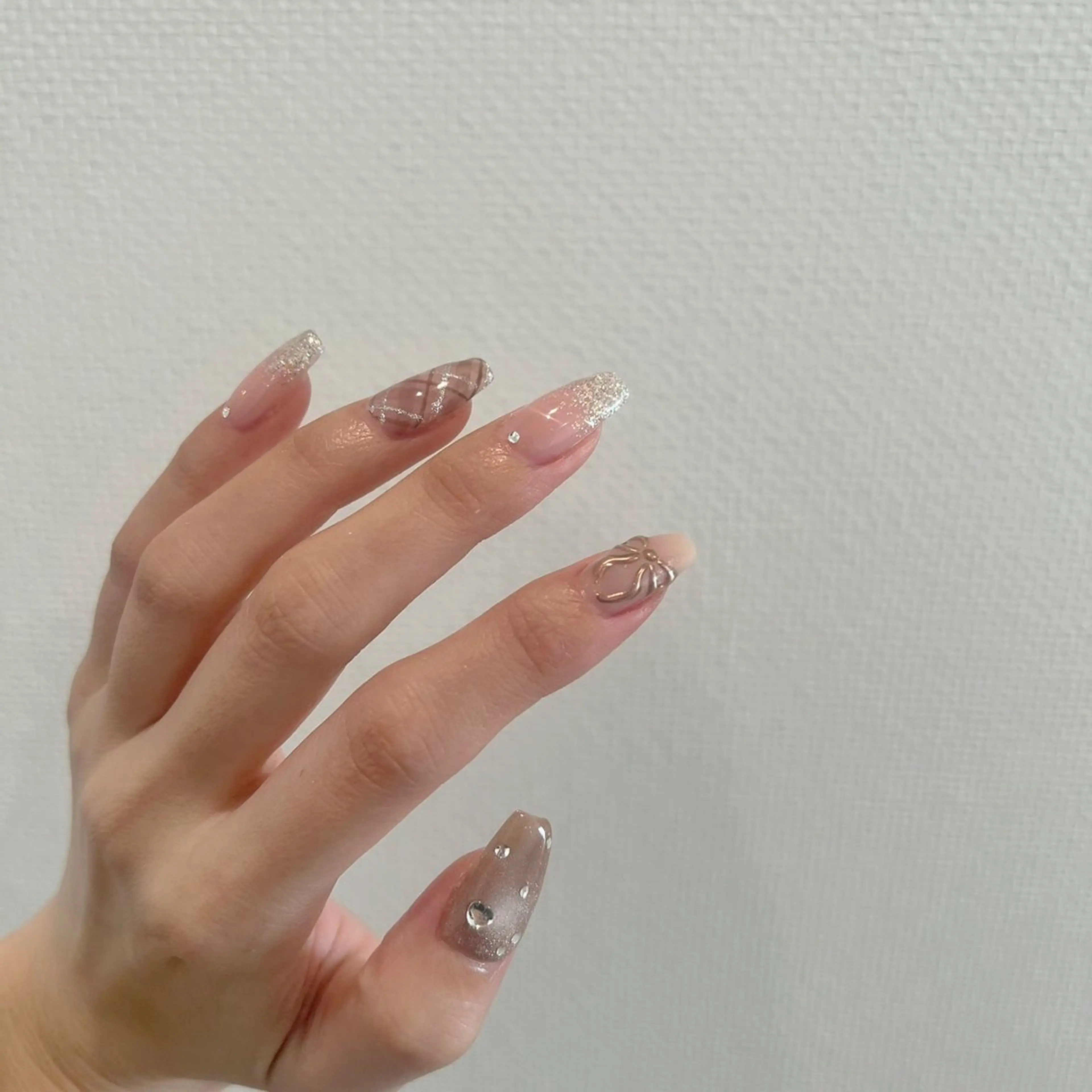 ネイル ハンドネイル -mooi.- M a h oのネイルデザイン