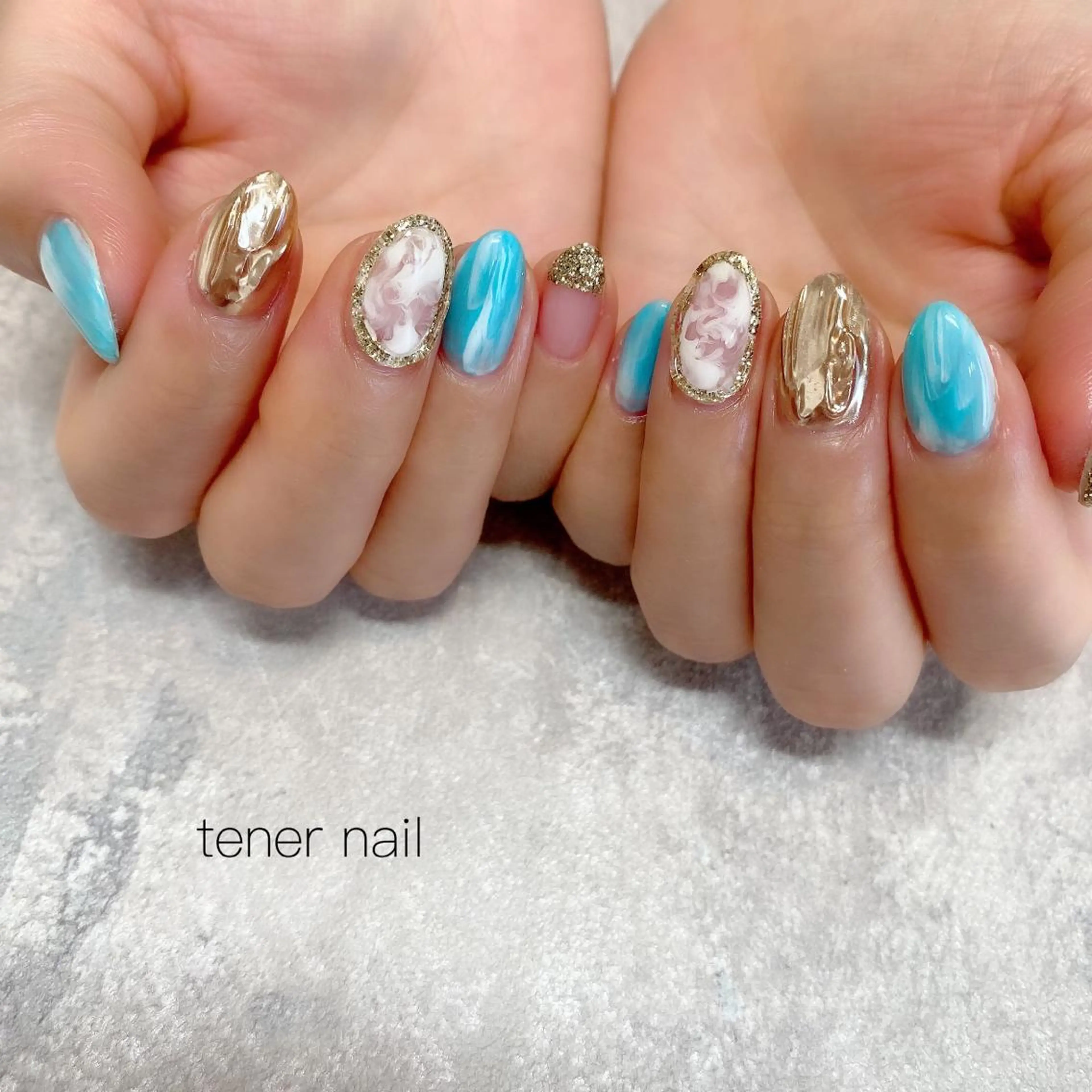 ネイル ニュアンスネイル 夏ネイル テネルネイル tener nailのネイルデザイン