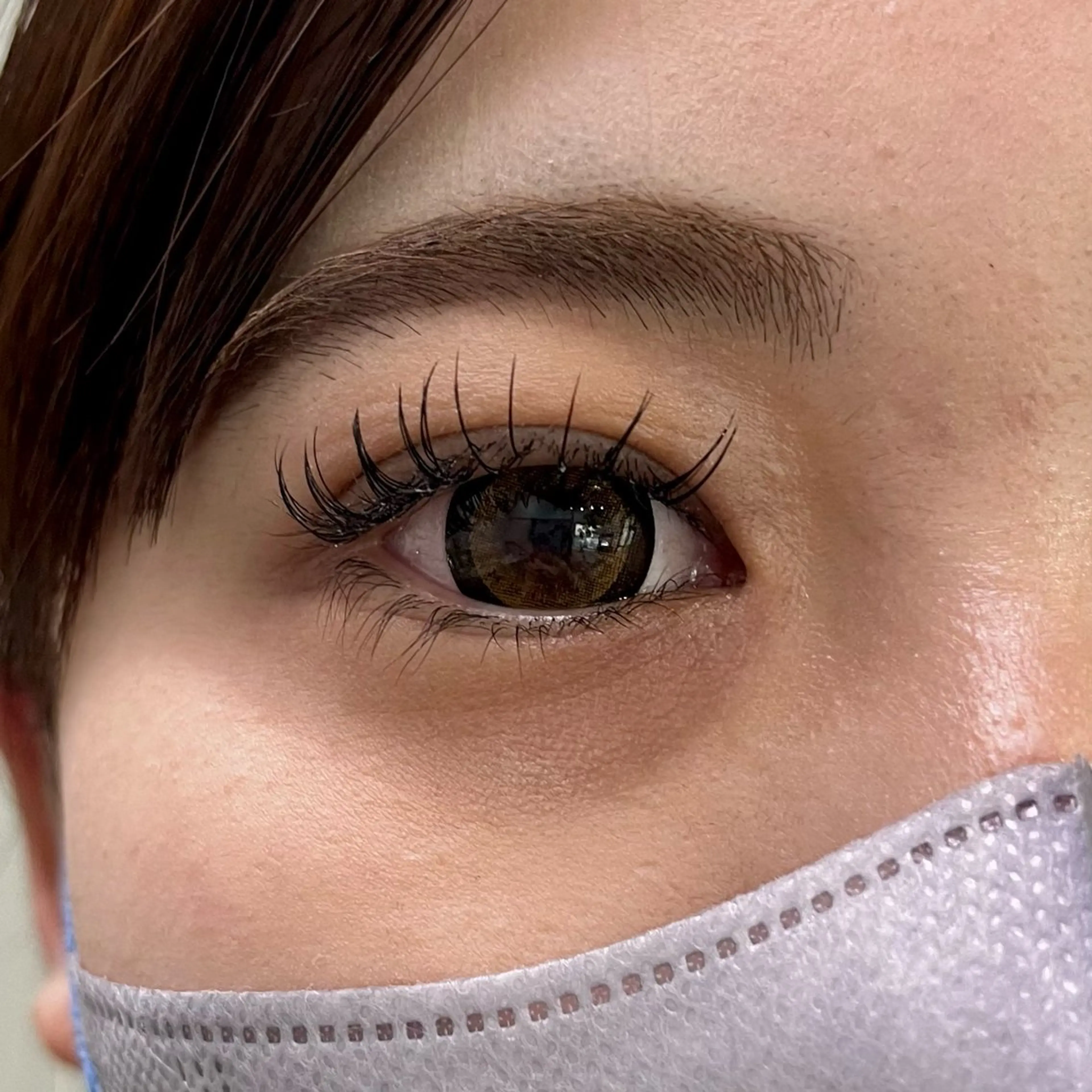 マツエク・マツパ ブリーチなしカラー ダブルカラーエクステのヘアスタイル