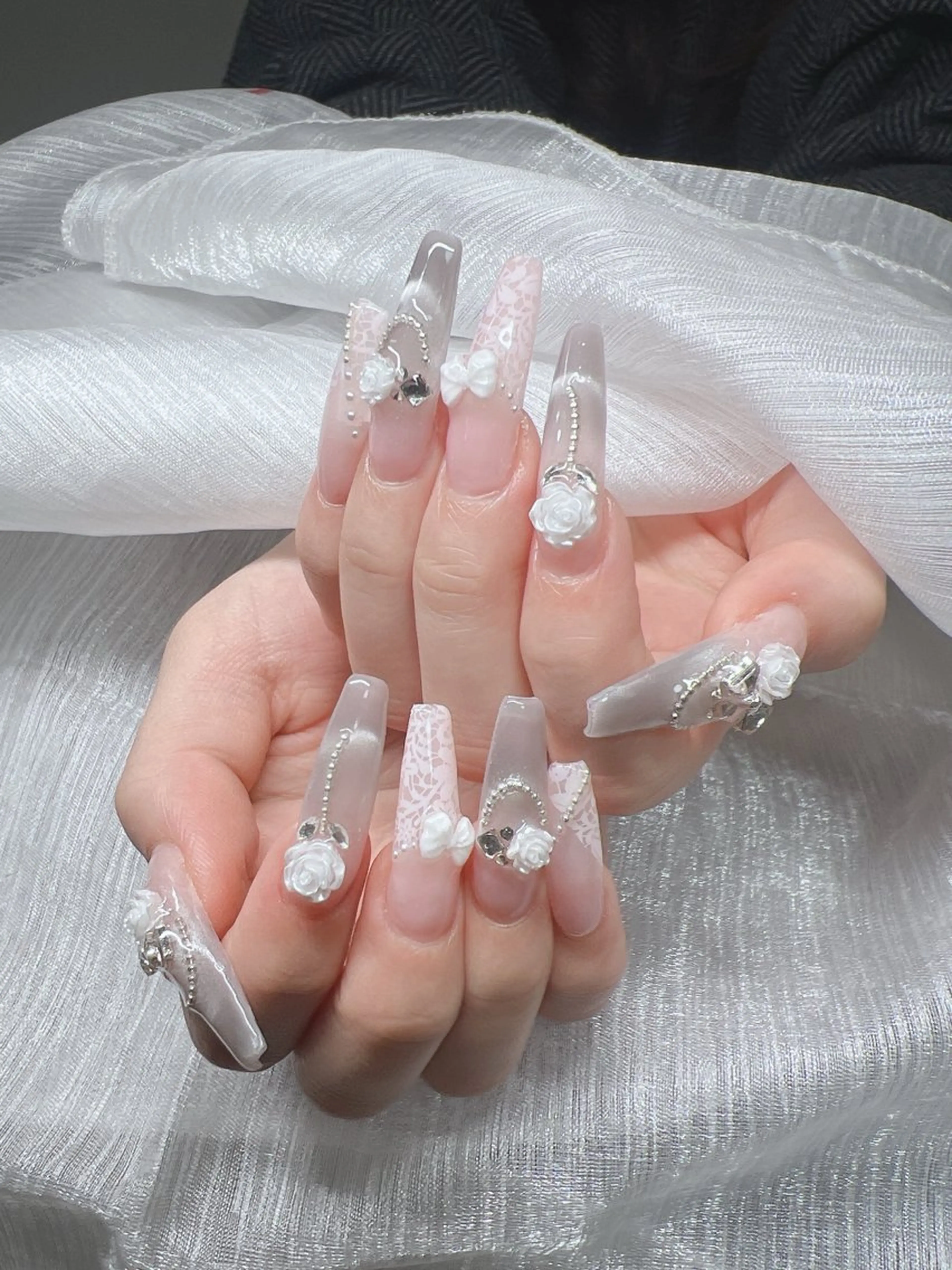 ネイル オーロラネイル チークネイル 長さ出し フットネイル フレンチネイル ハンドネイル Lee Nails チップ長さだし専門店のネイルデザイン