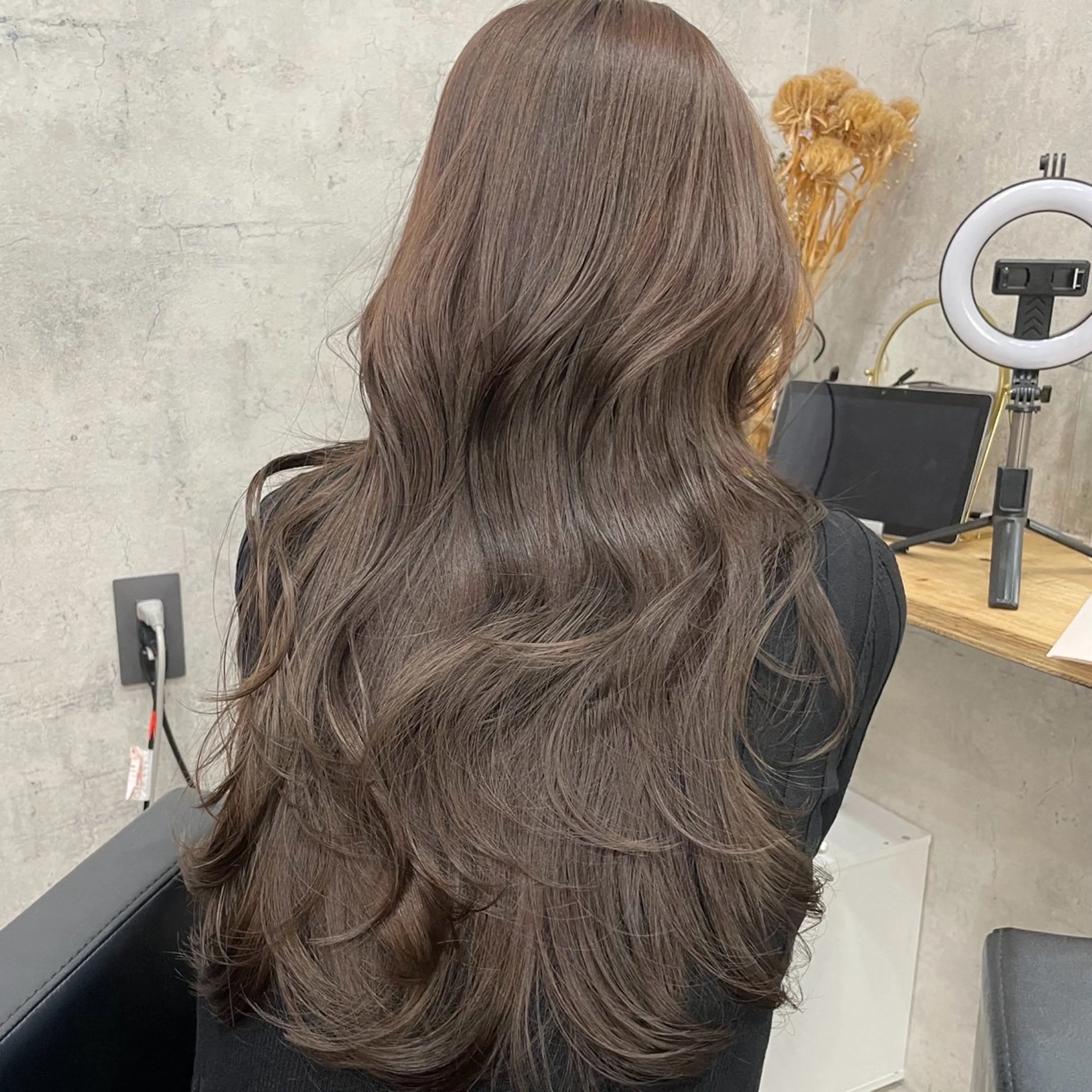 ロング エクステ・レイヤ ーカット松下宗翔のヘアスタイル