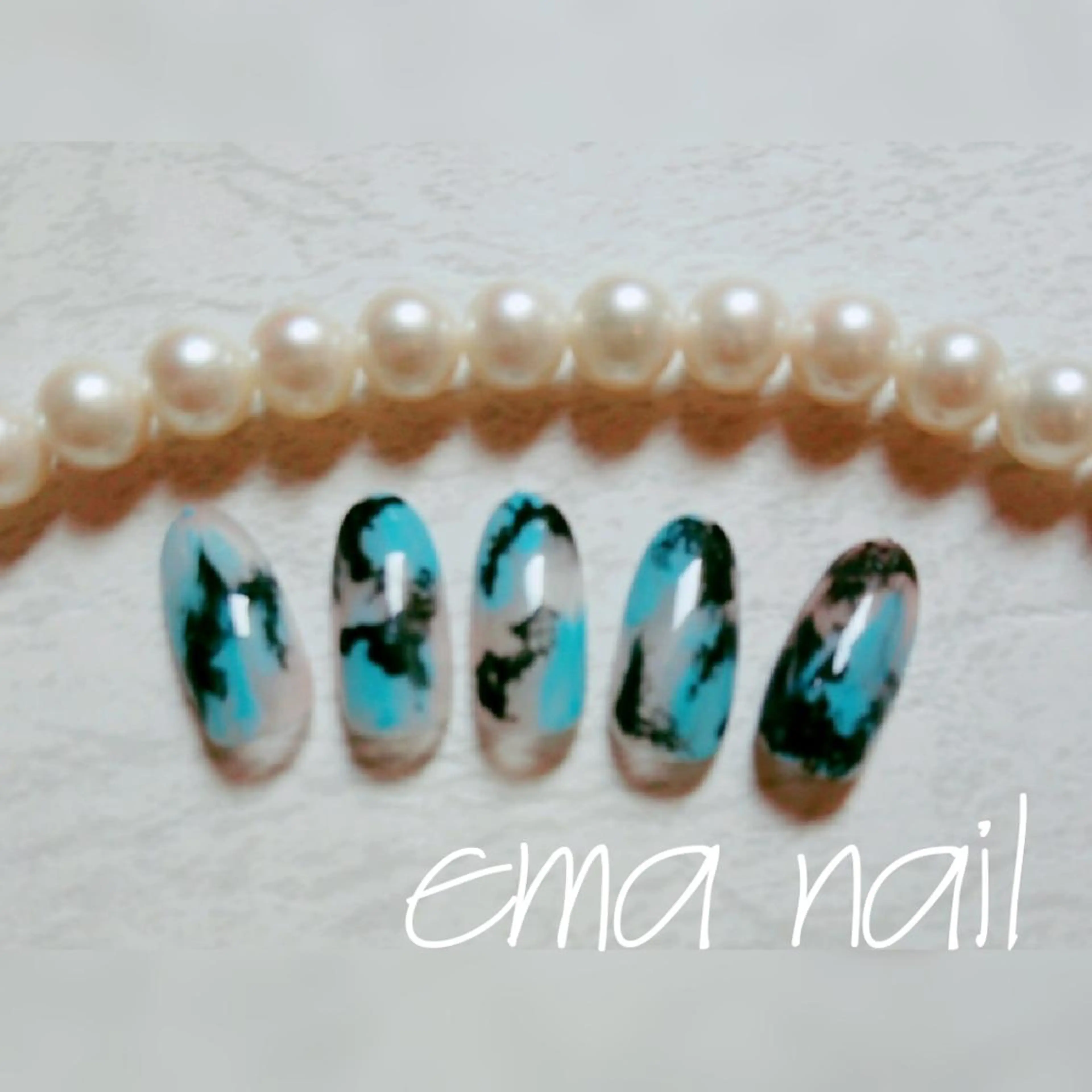 ネイル Roger 舞のネイルデザイン