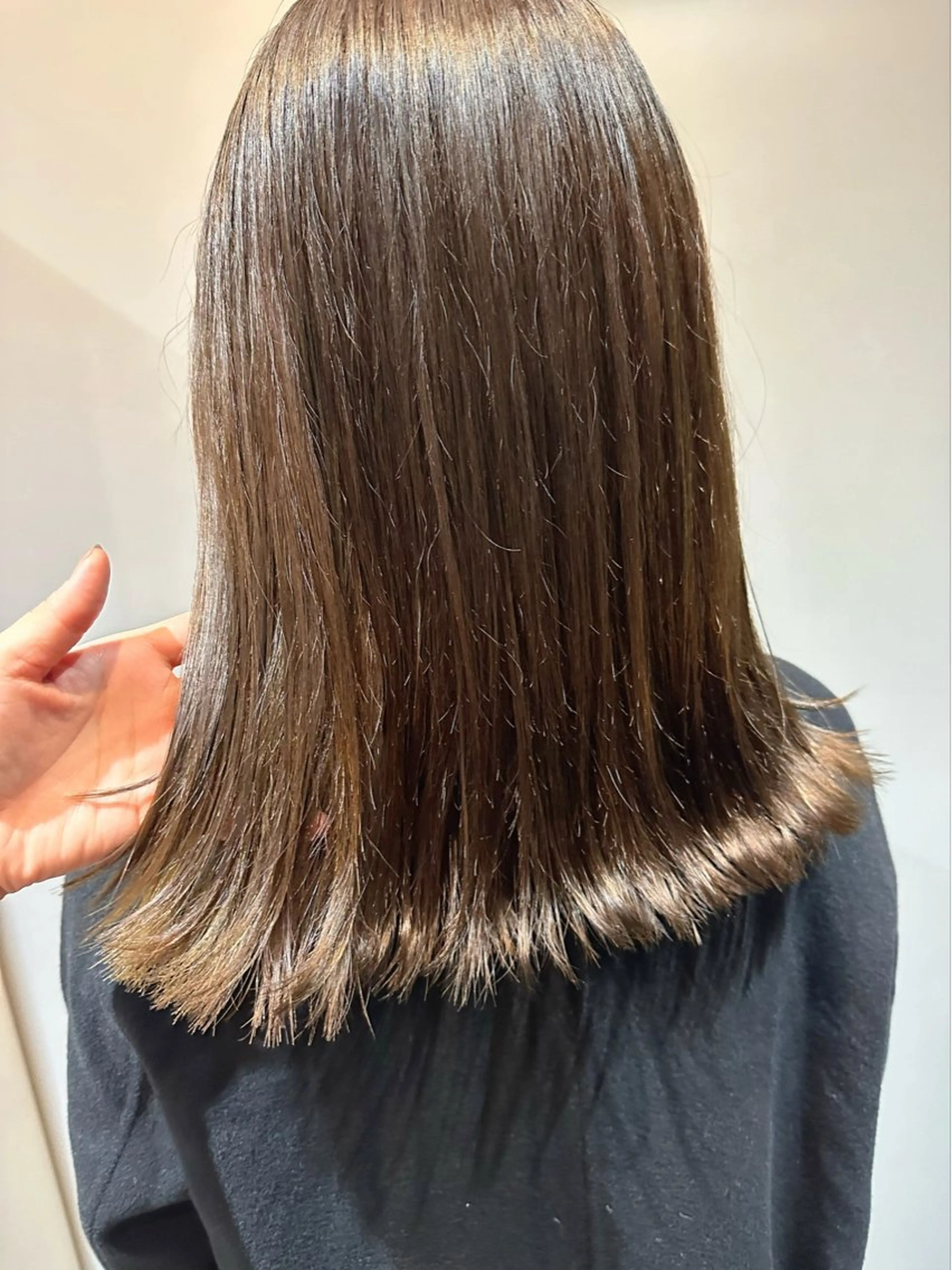 ミディアム 髪質改善 縮毛矯正 トリートメント 縮毛矯正+モテカラー 🎀✨MIHOのヘアスタイル