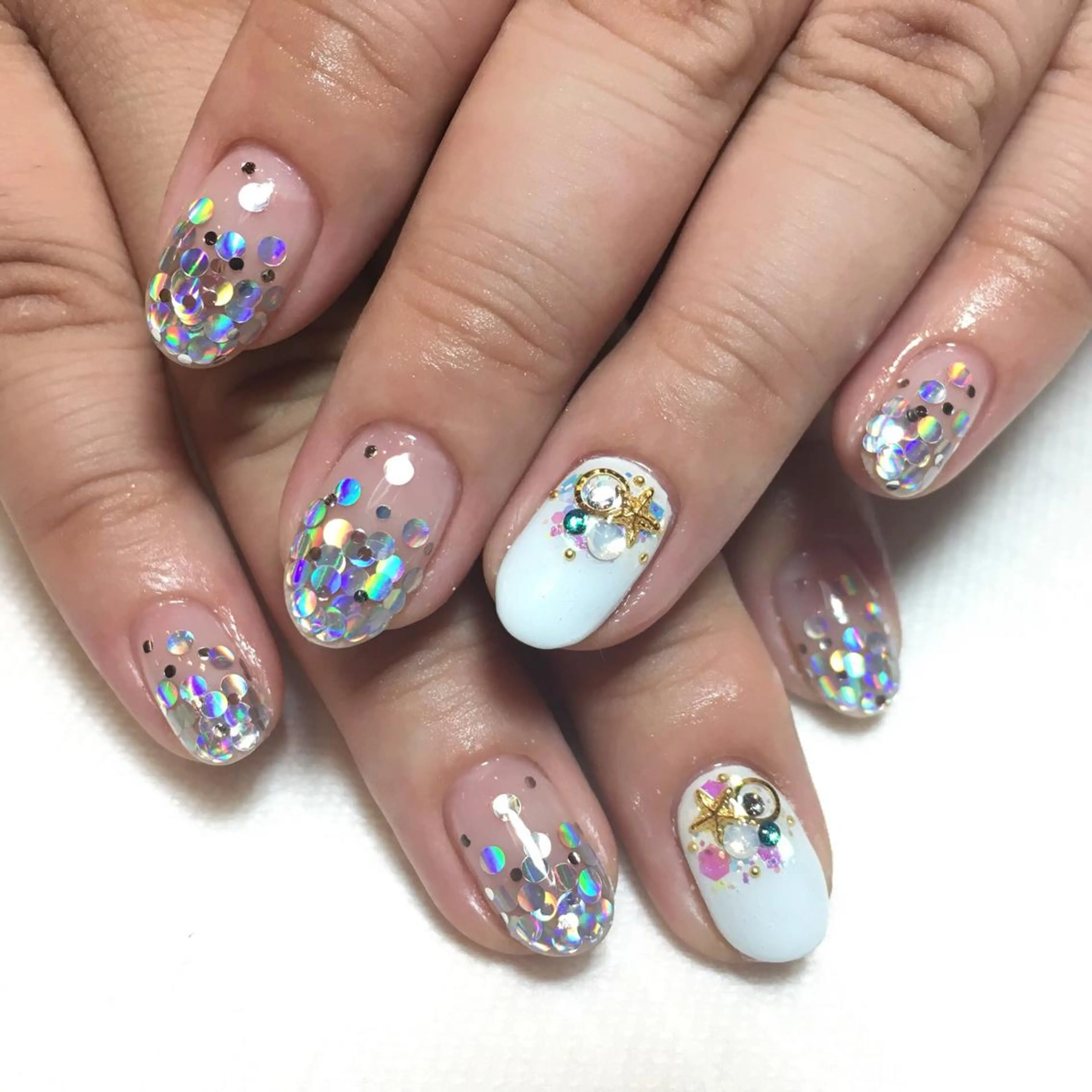 ネイル Li'leaNail AINAのネイルデザイン