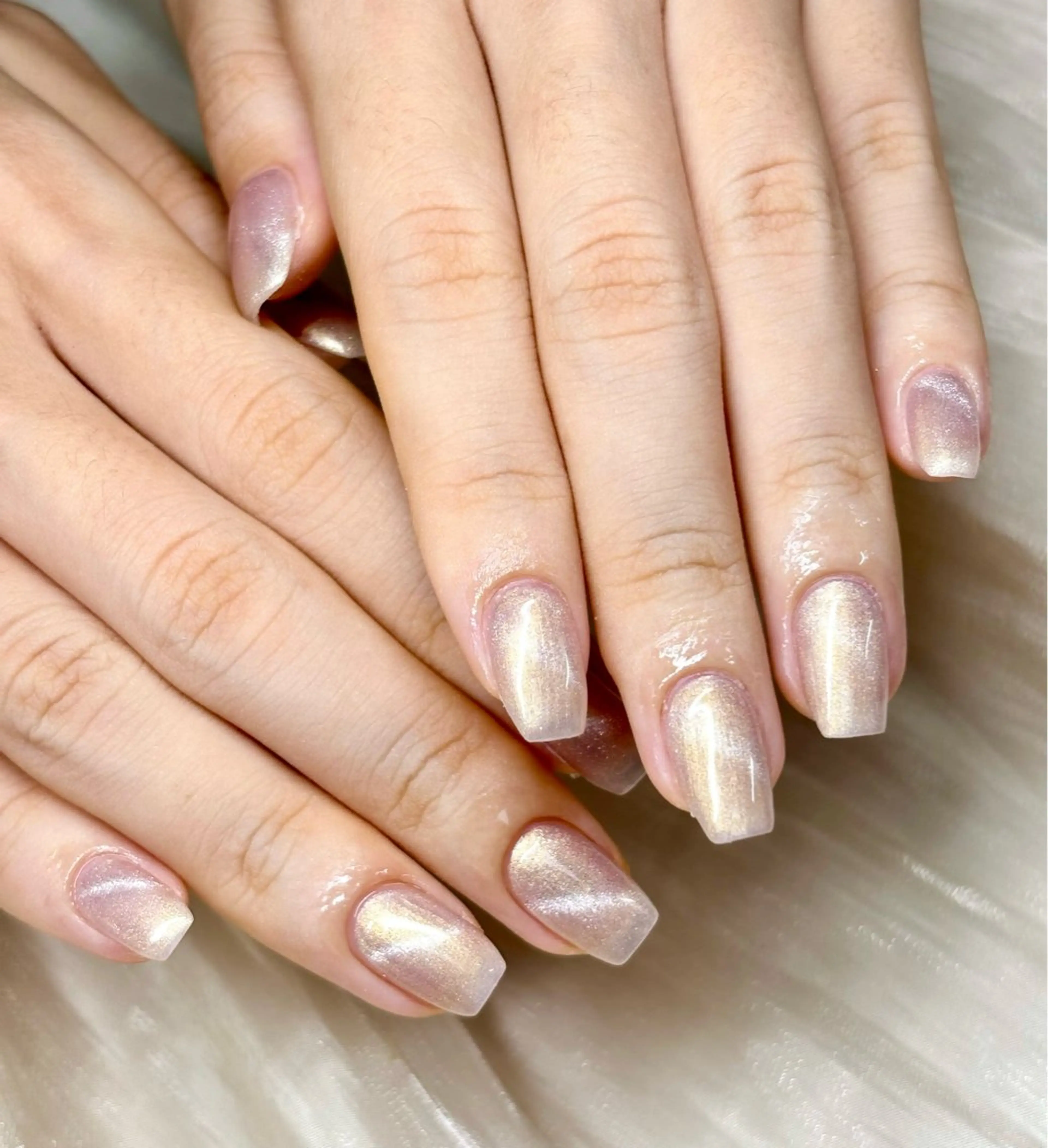 ネイル キラキラネイル マグネットネイル ピンク ETE LUNA NAILのネイルデザイン