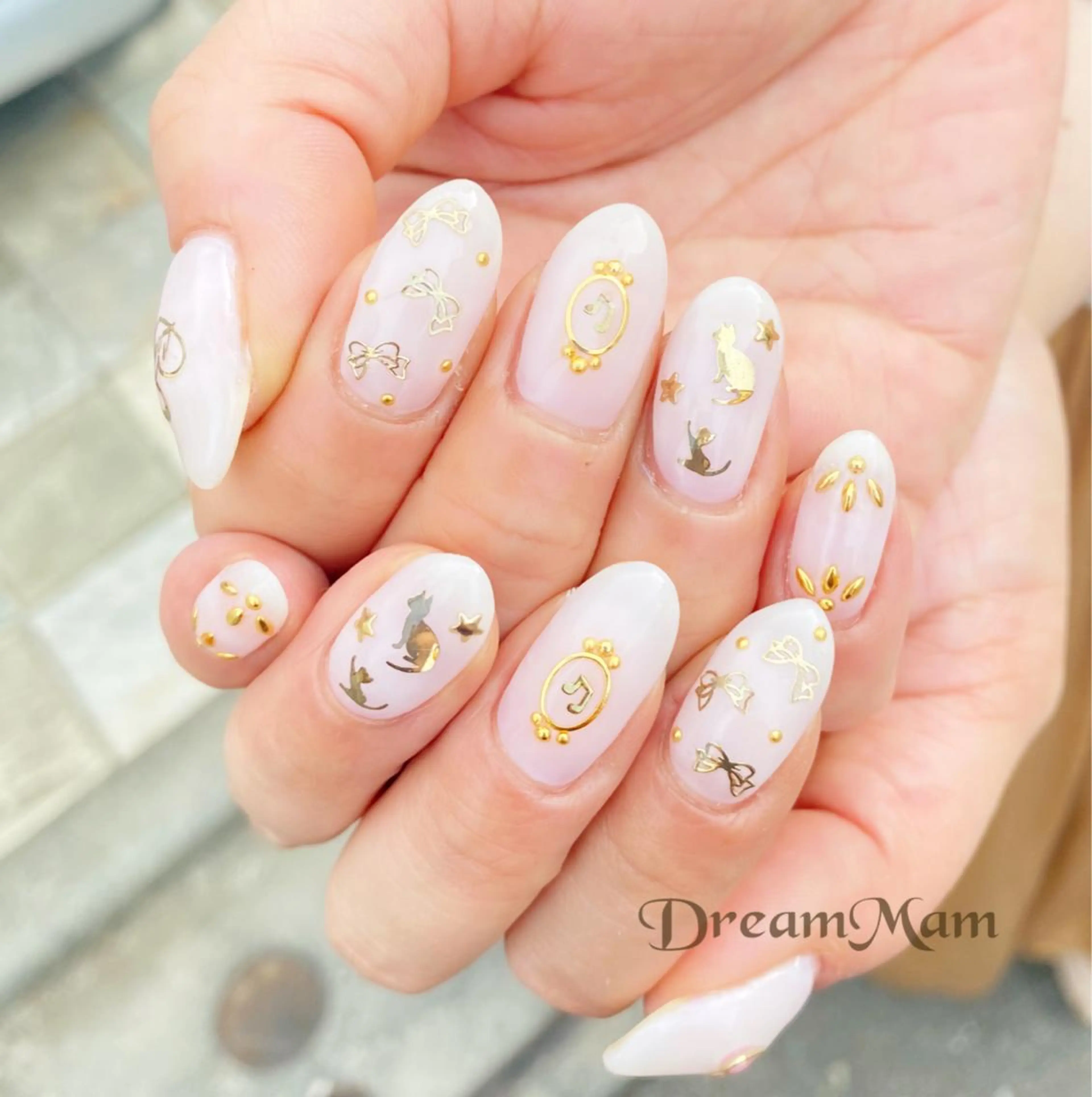 ネイル オーロラネイル フレンチネイル ジェルネイル ガラスフレンチ グリーン Nail Salon Dream Mamのネイルデザイン