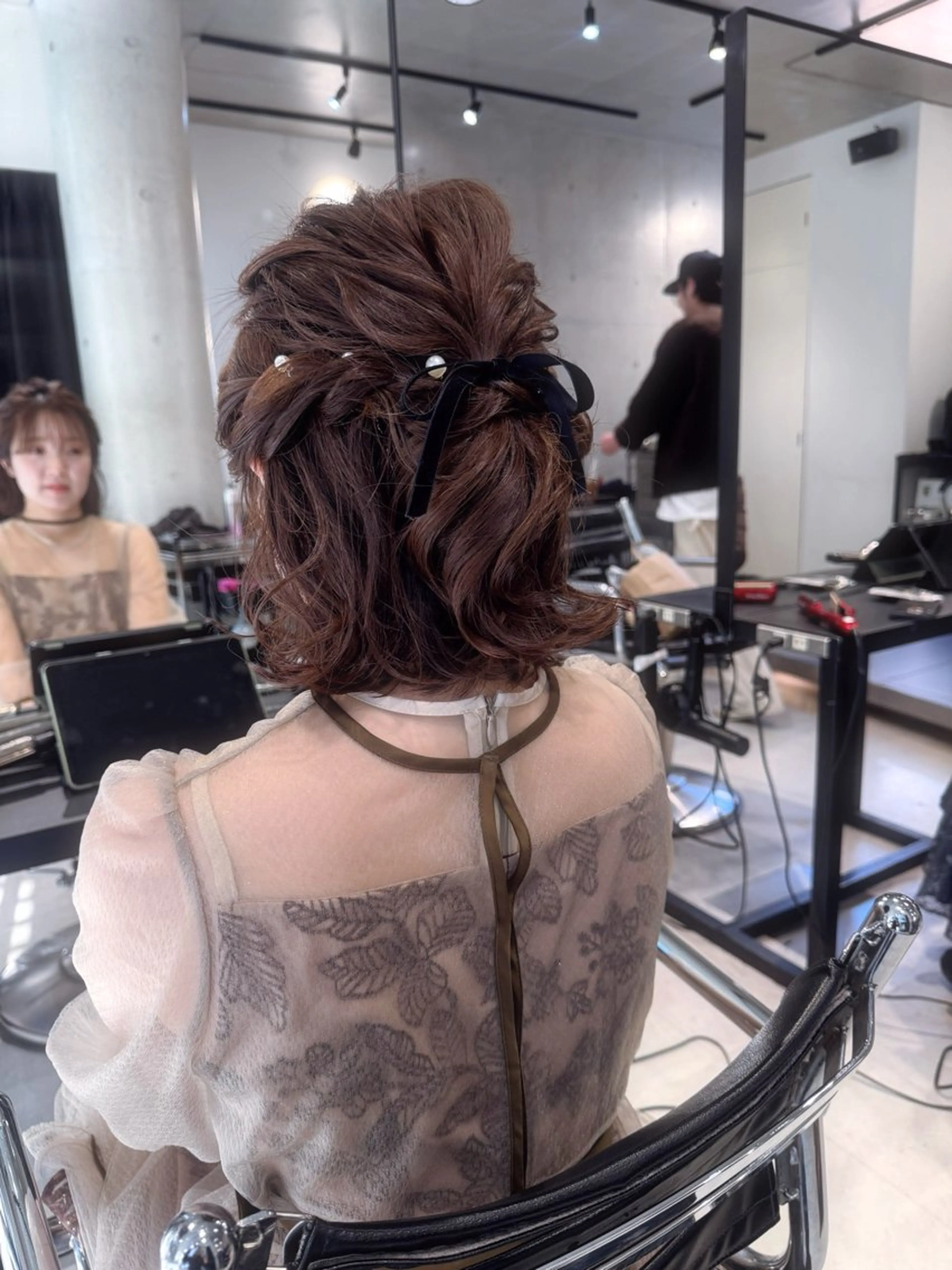 ミディアム カラー パーマ ヘアセット 透明感/オリーブ/ グレージュ/YUKAのヘアスタイル