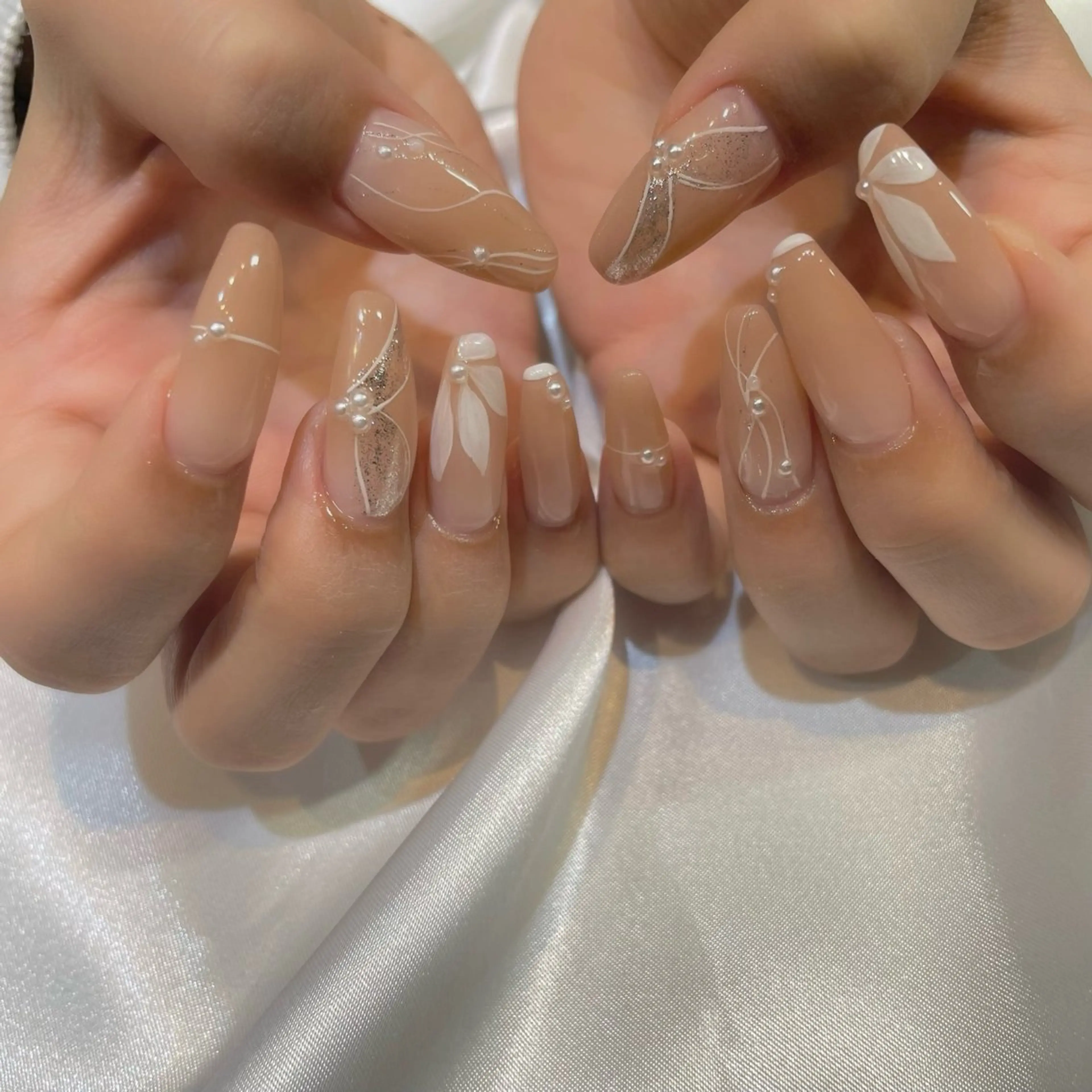 ネイル ハンドネイル 糀屋 彩奈のネイルデザイン