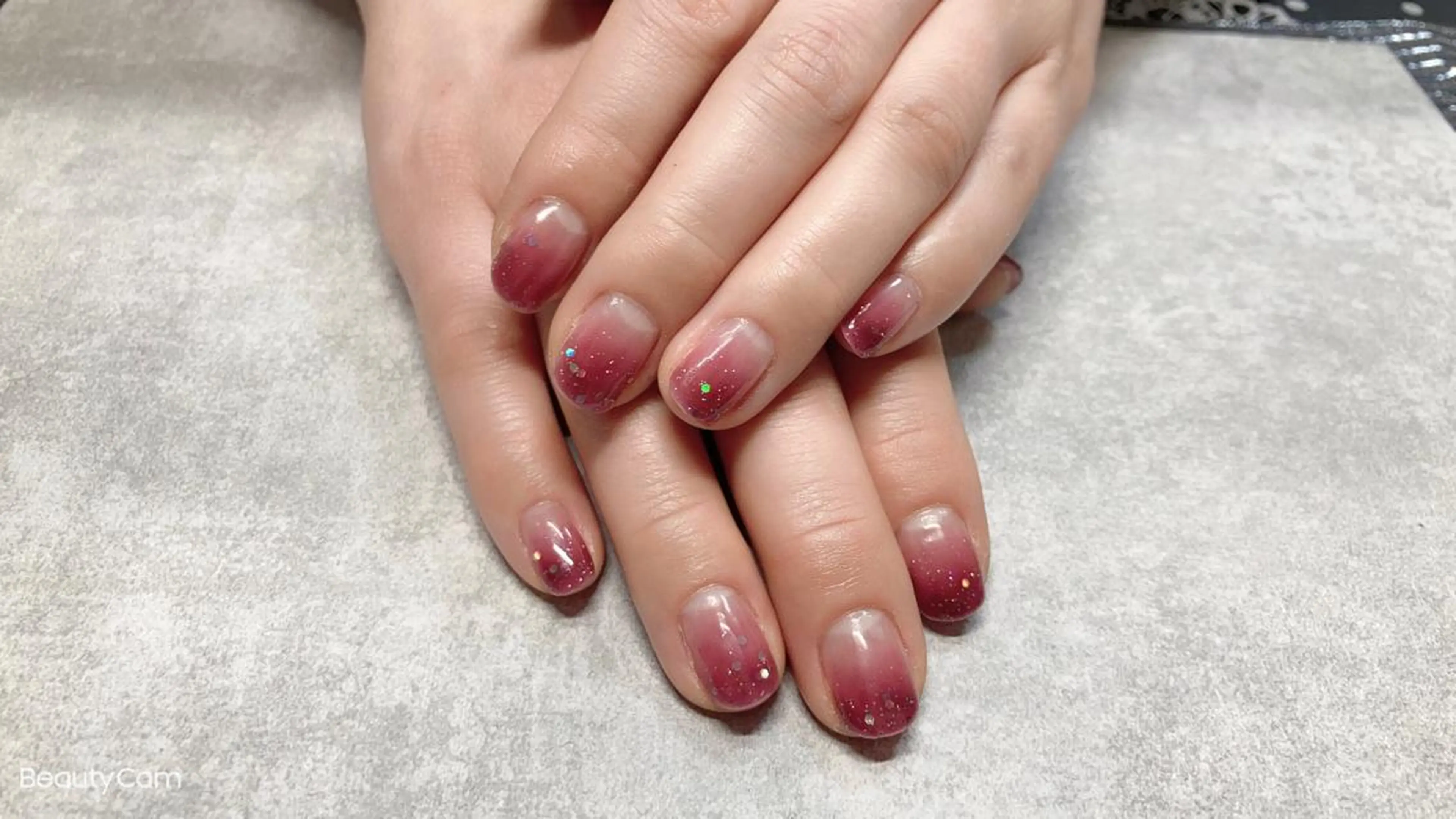 ネイル ewt miniのマツエク・マツパデザイン