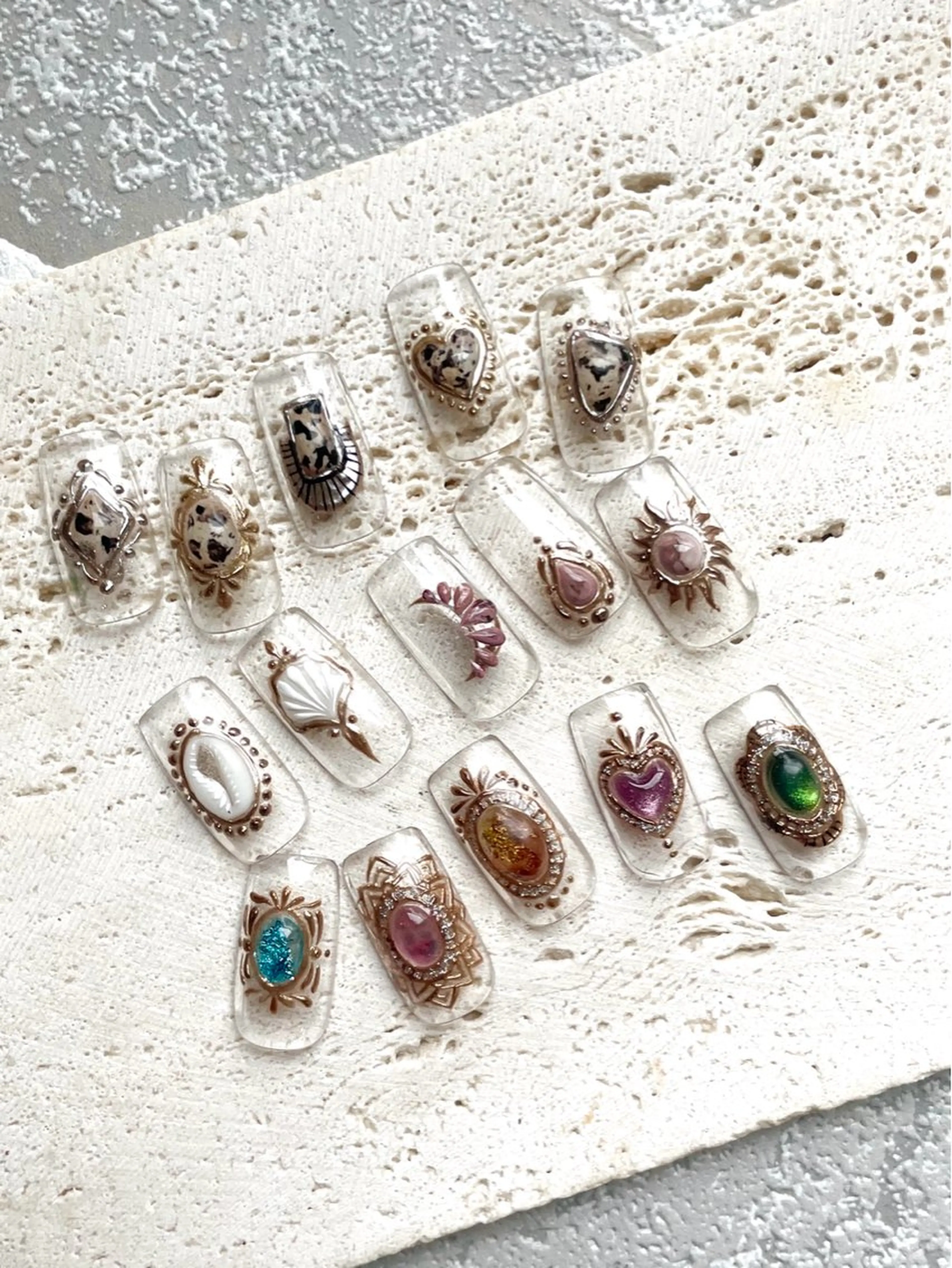 ネイル アートネイル FIORITURA aiのネイルデザイン