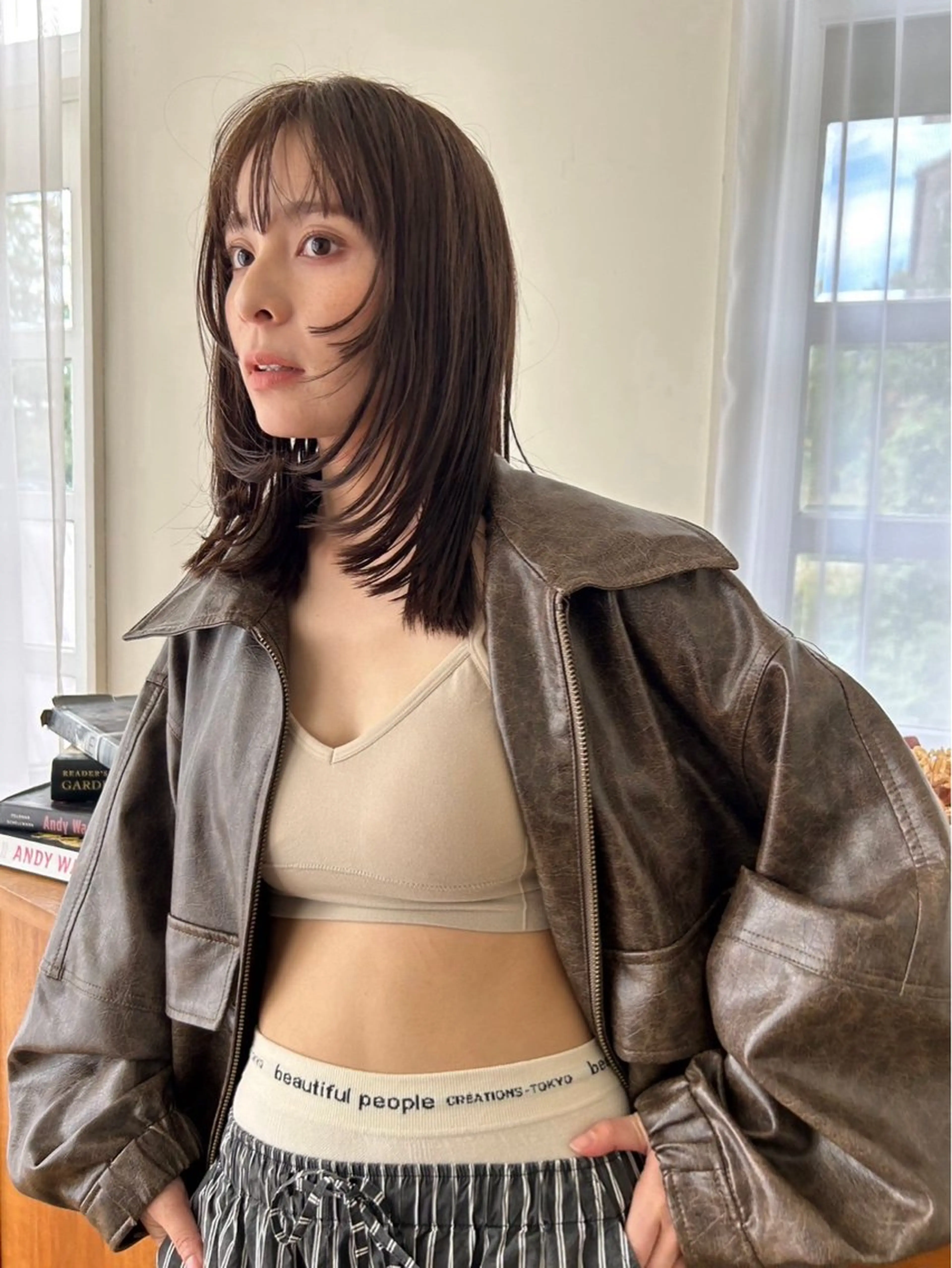 ミディアム カラー ヘアカラー ヘアセット 森田遥奈/透明感カラ ー/似合わせカットのヘアスタイル