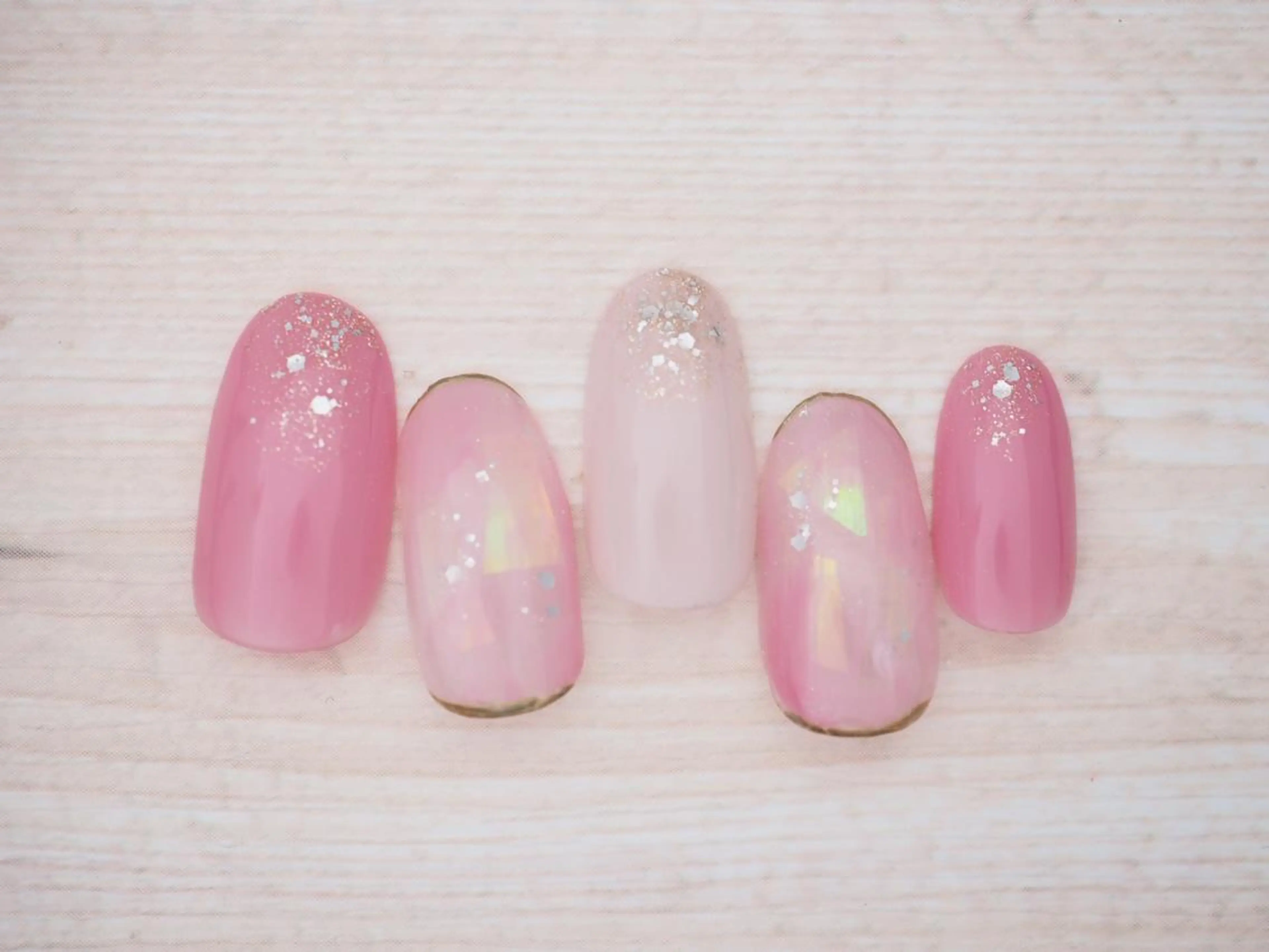 ネイル トップネイリスト Ribbon立川店のネイルデザイン