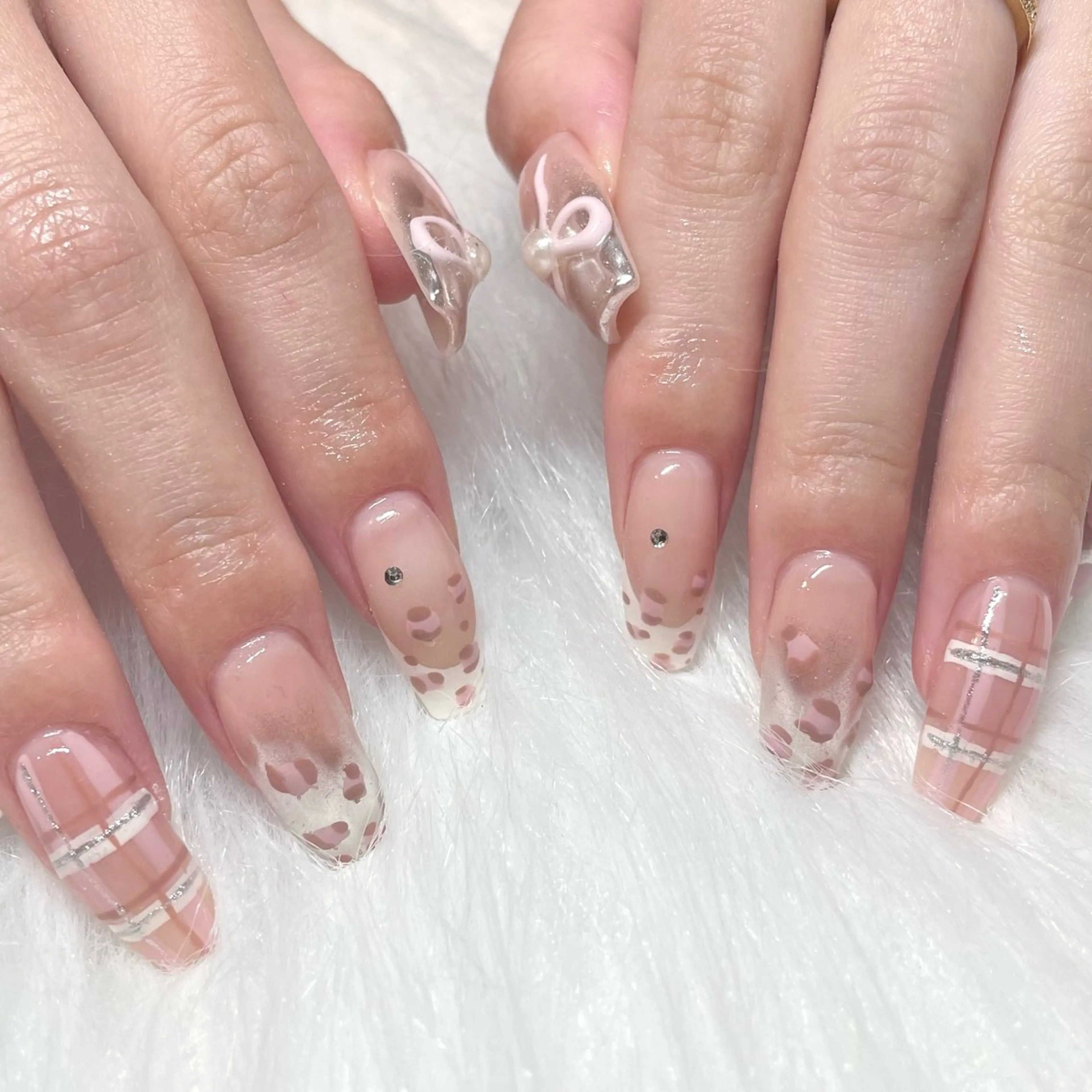 ネイル ハンドネイル Nail ヌシん家 AKANEのネイルデザイン