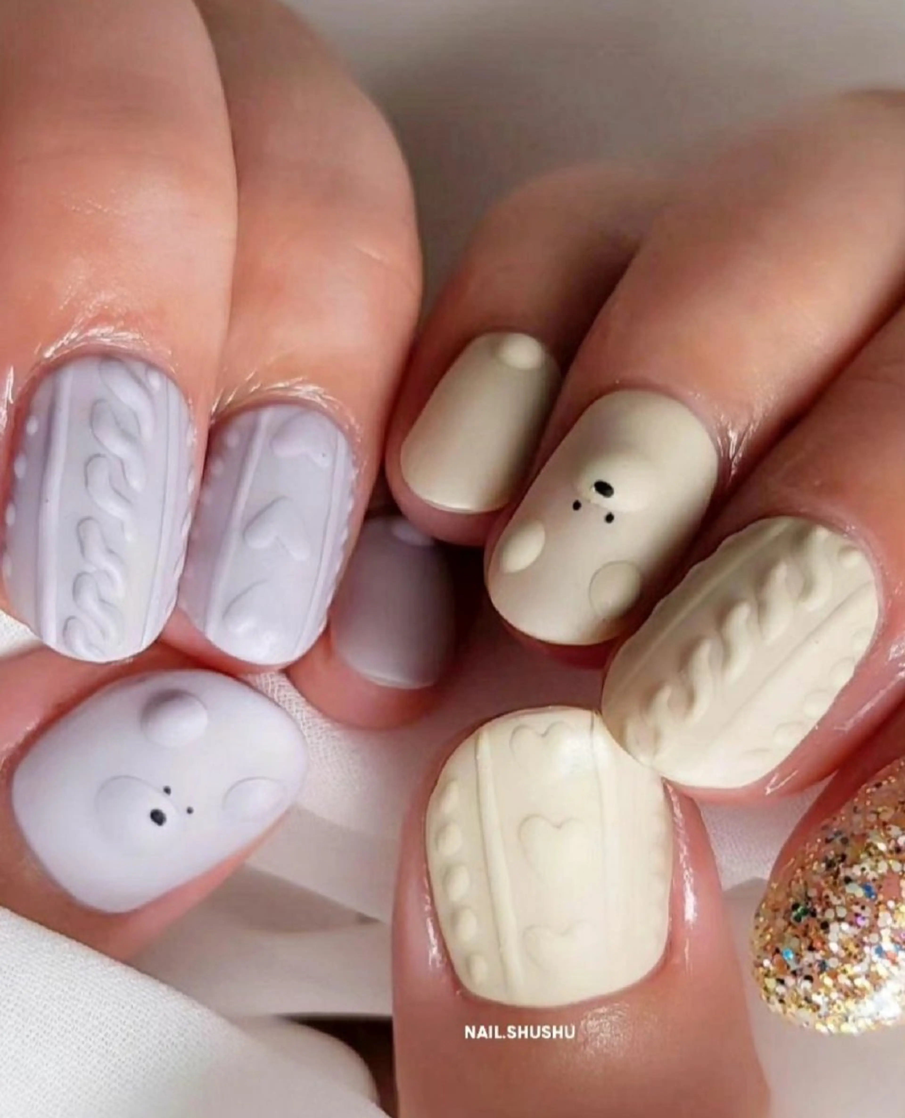 ネイル 持ち込み ニュアンスネイル ワンカラーネイル シンプルネイル 冬ネイル ハンドネイル 3dパーツ/流行り 👧shushu❤️のネイルデザイン