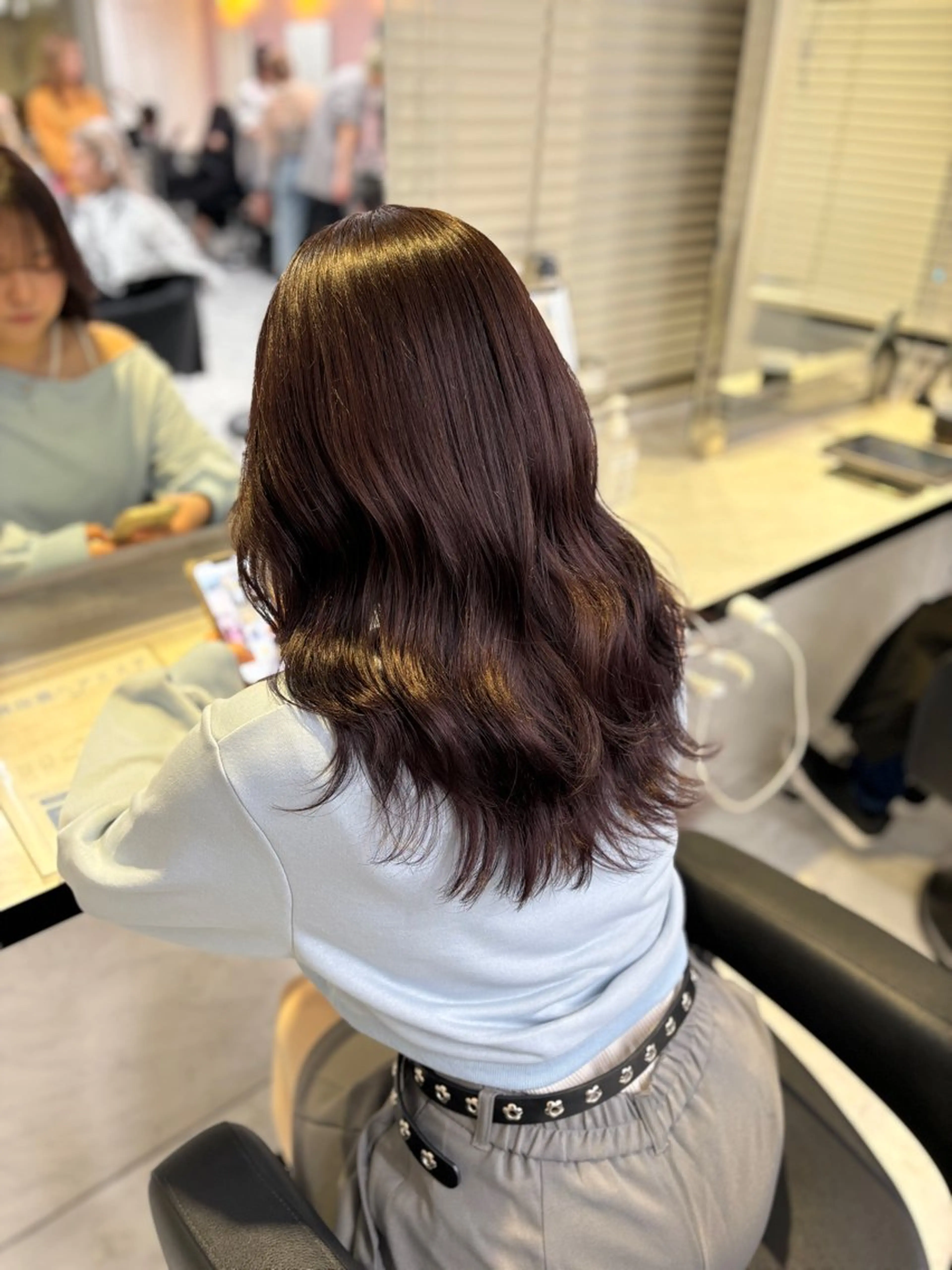 セミロング カラー 透明感カラー 韓国風カラー ラベンダーカラー 韓国風ヘア 💙ハイトーン韓国風 色白ヘア💙manaのヘアスタイル